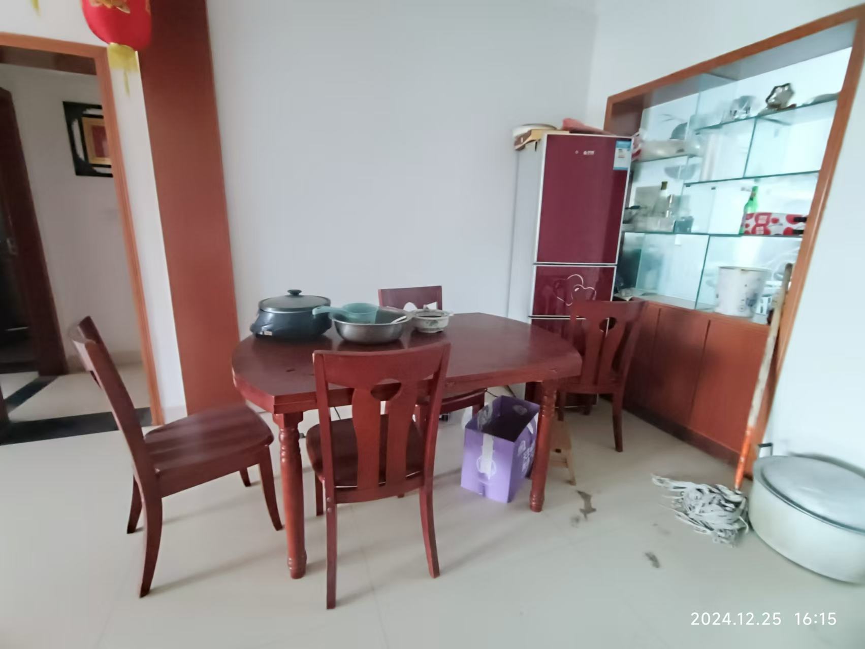 赫山区青年路茂林社区 3室2厅1卫 1500.0元/月 赫山区青年路茂林社区 3室2厅1卫 1500.0元/月室内图