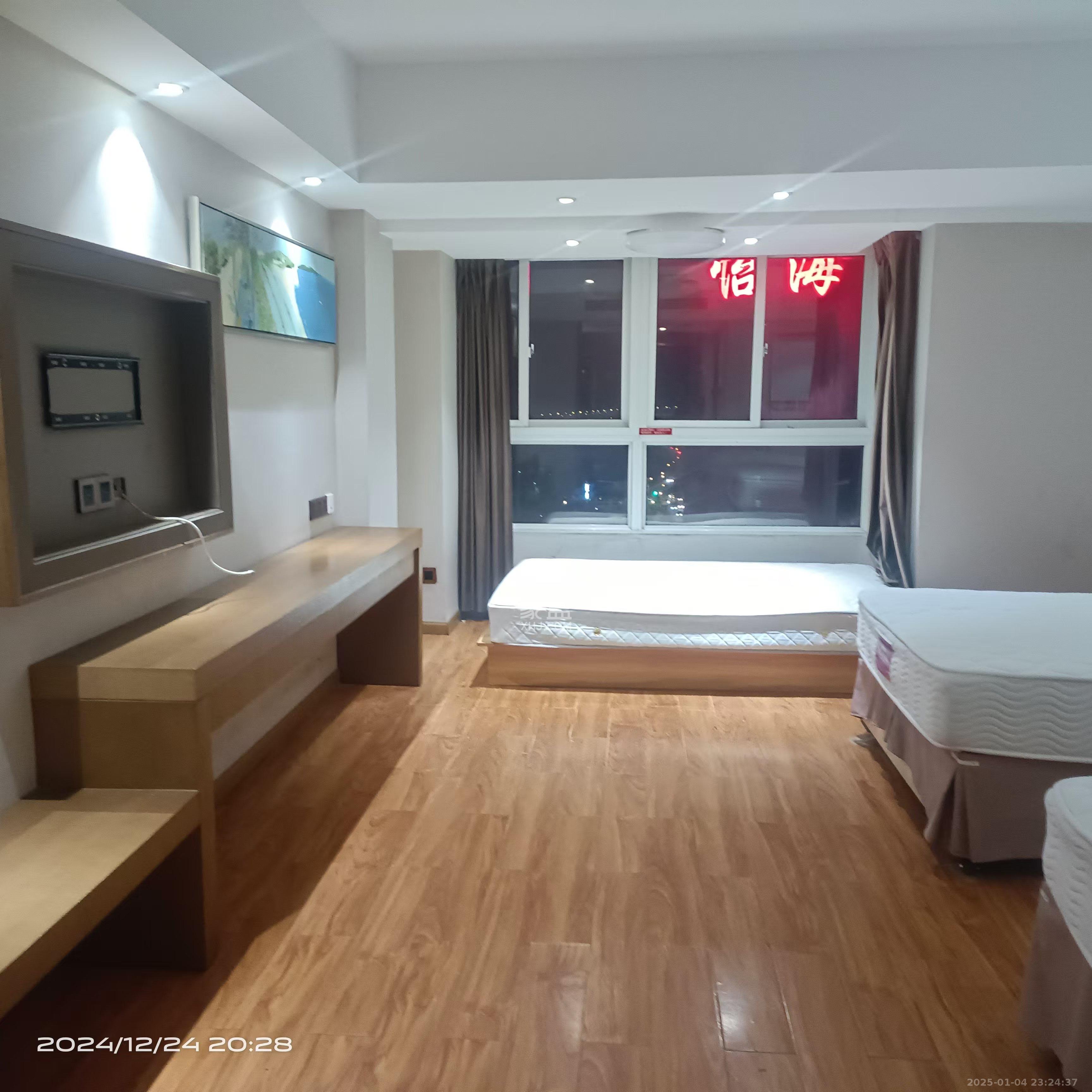 五矿紫湖香醍 1室1厅1卫 1000.0元/月 五矿紫湖香醍 1室1厅1卫 1000.0元/月室内图