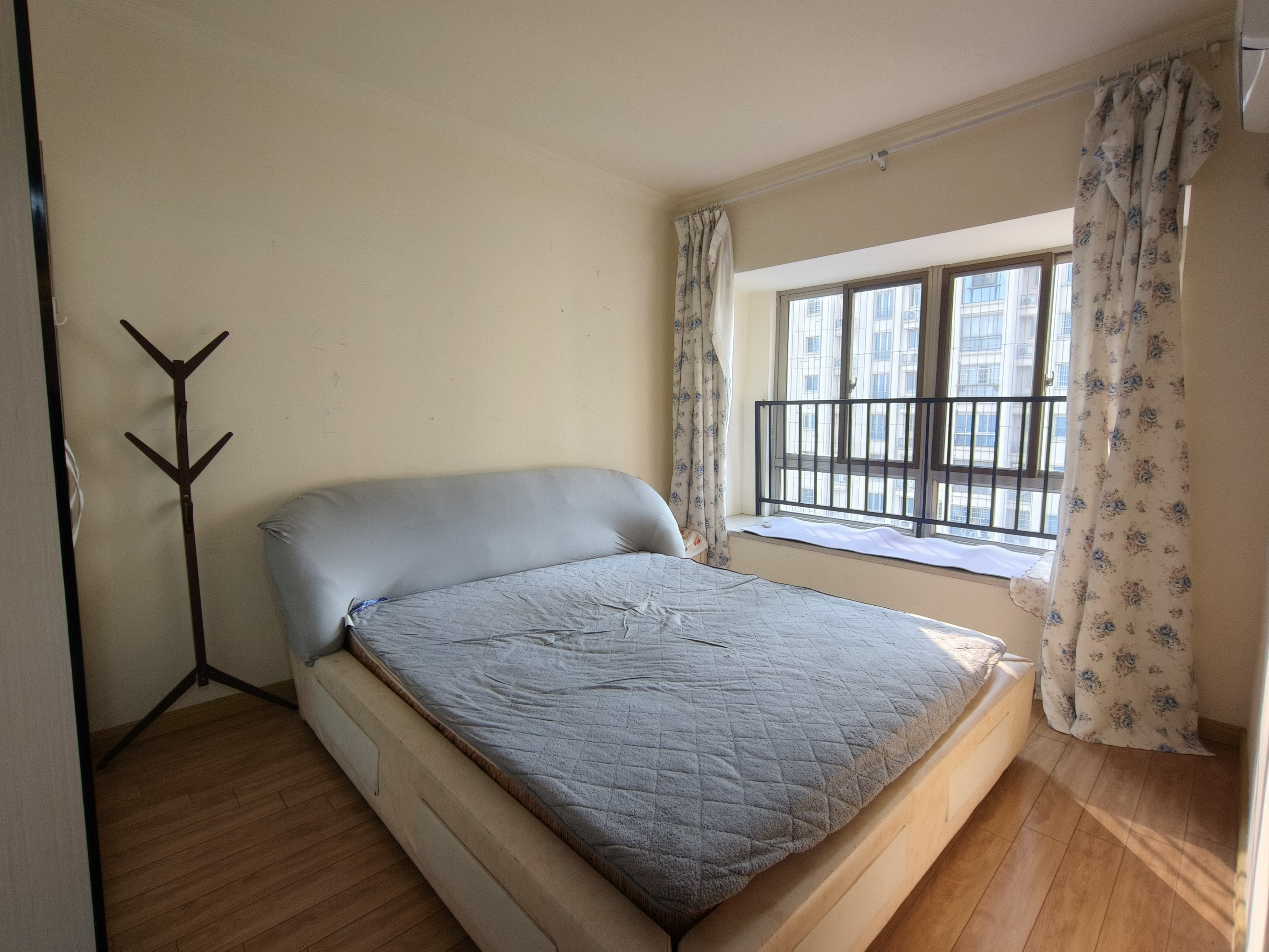 碧桂园 3室2厅1卫 1700.0元/月 碧桂园 3室2厅1卫 1700.0元/月室内图