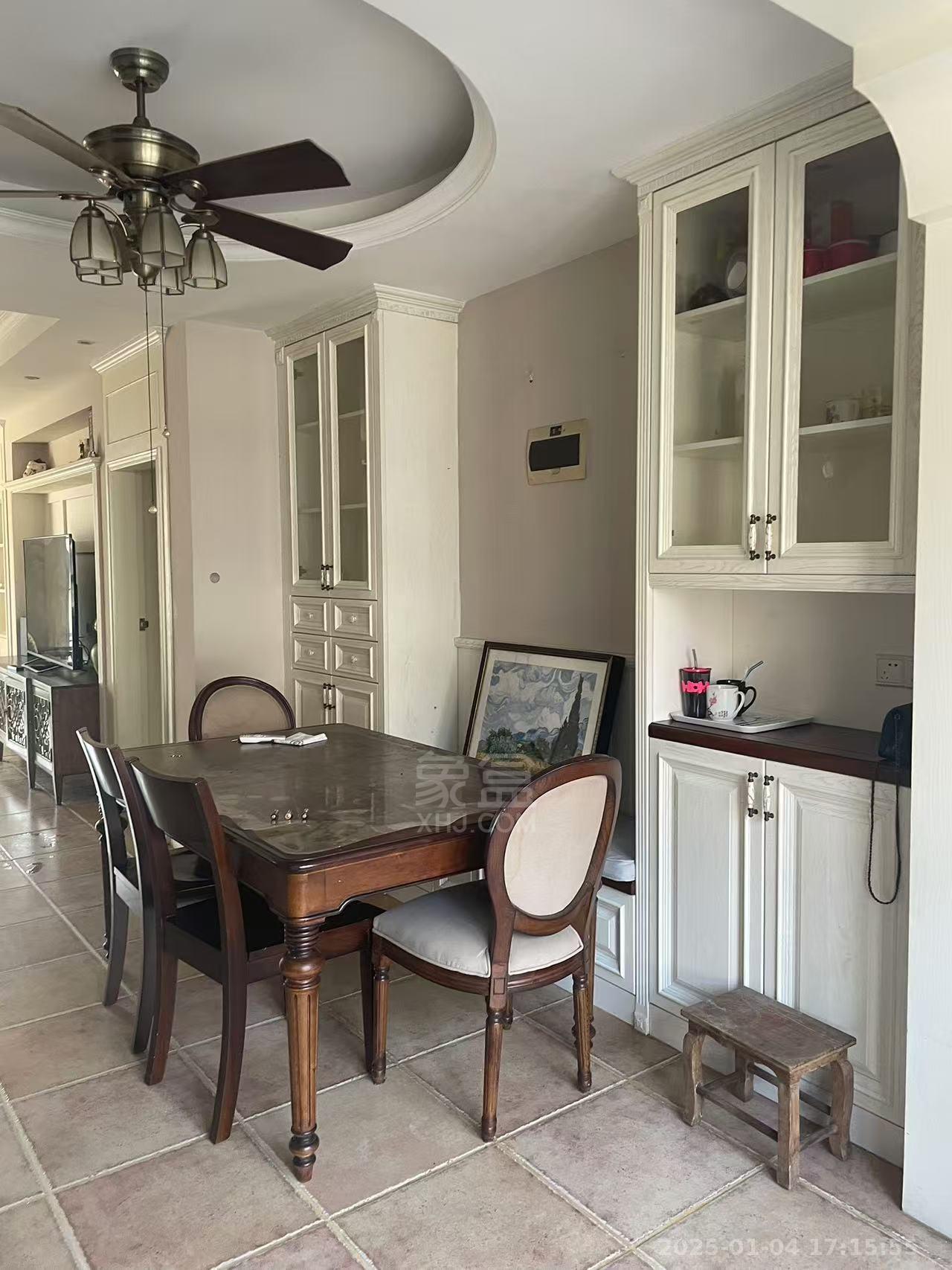 山水文园 4室2厅2卫 3000.0元/月 山水文园 4室2厅2卫 3000.0元/月室内图