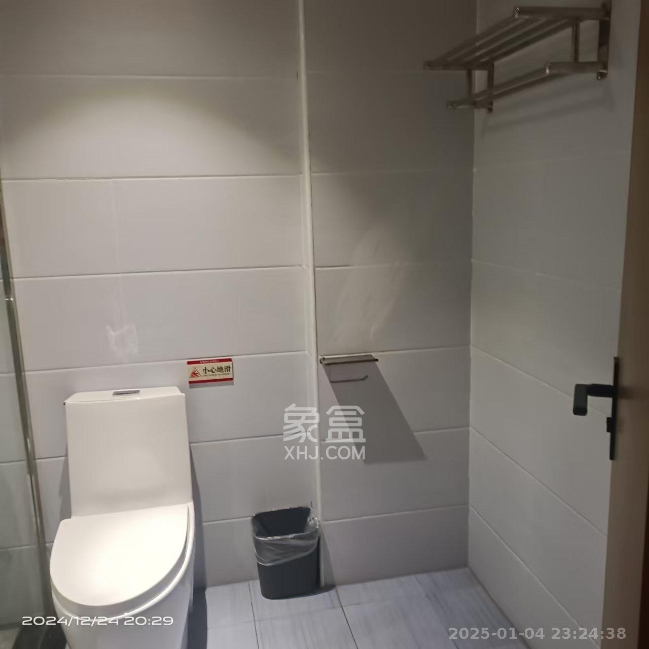 五矿紫湖香醍 1室1厅1卫 1000.0元/月 五矿紫湖香醍 1室1厅1卫 1000.0元/月室内图