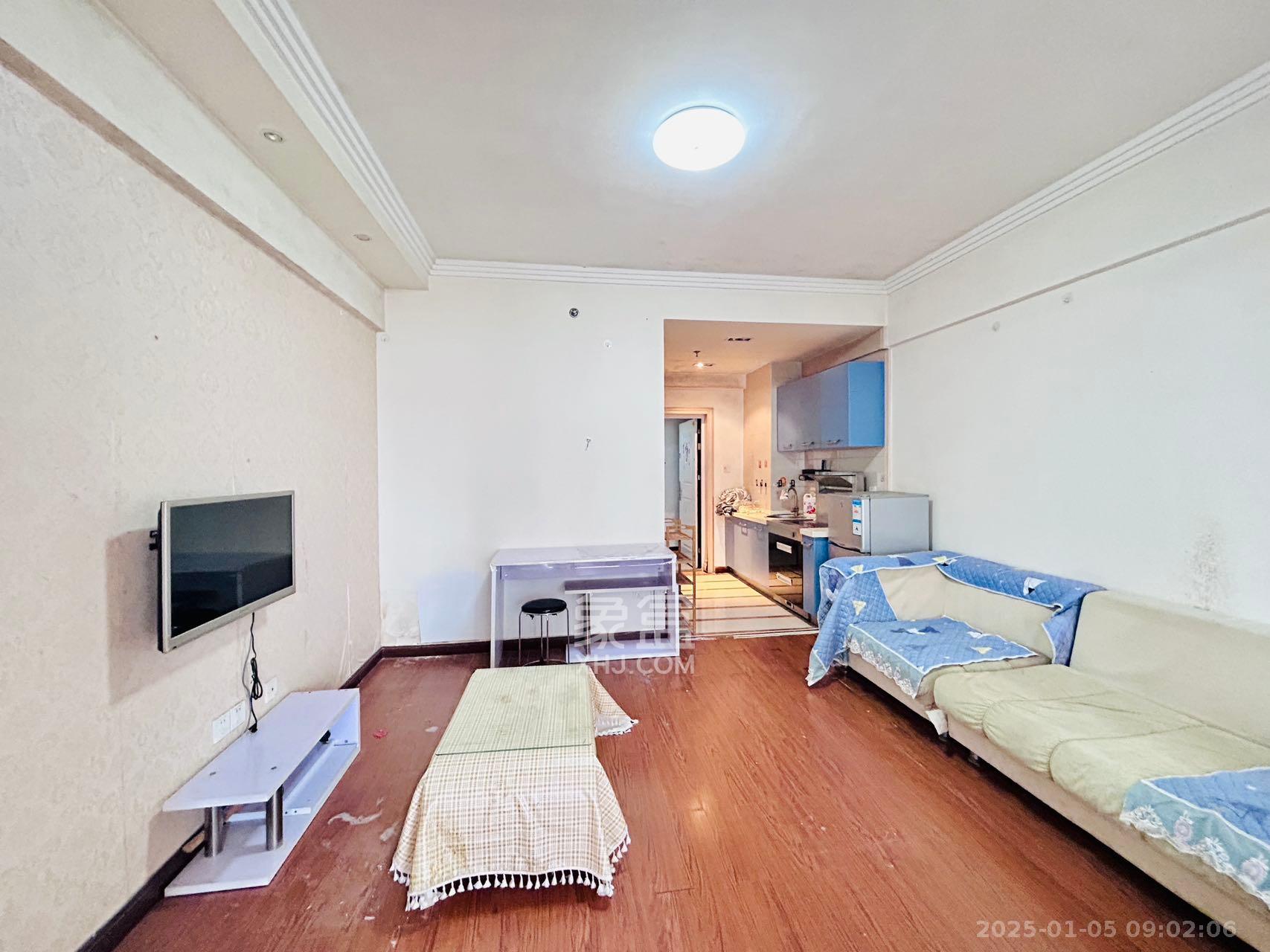 西子一间  1室1厅1卫    1400.0元/月 西子一间  1室1厅1卫    1400.0元/月