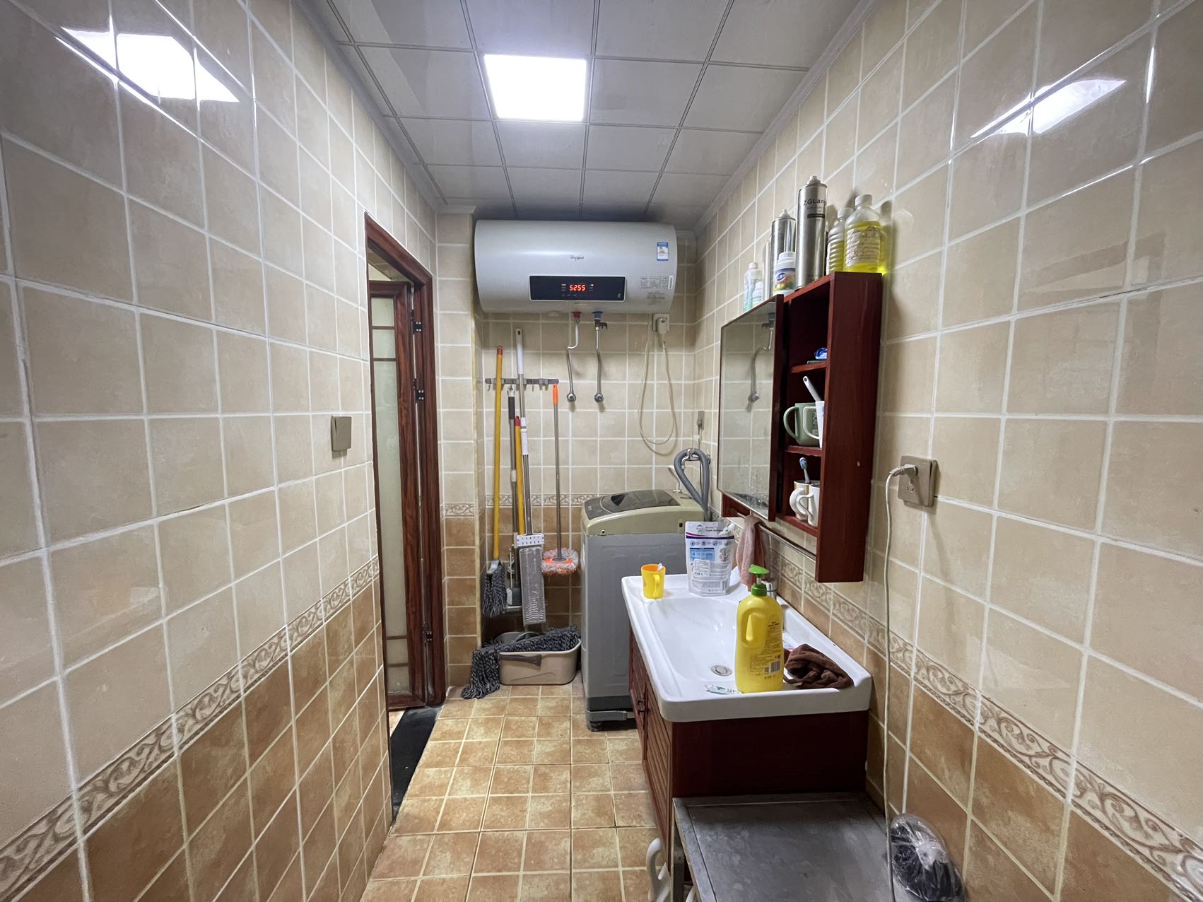 国安大厦 3室2厅2卫 128.0万 国安大厦 3室2厅2卫 128.0万室内图