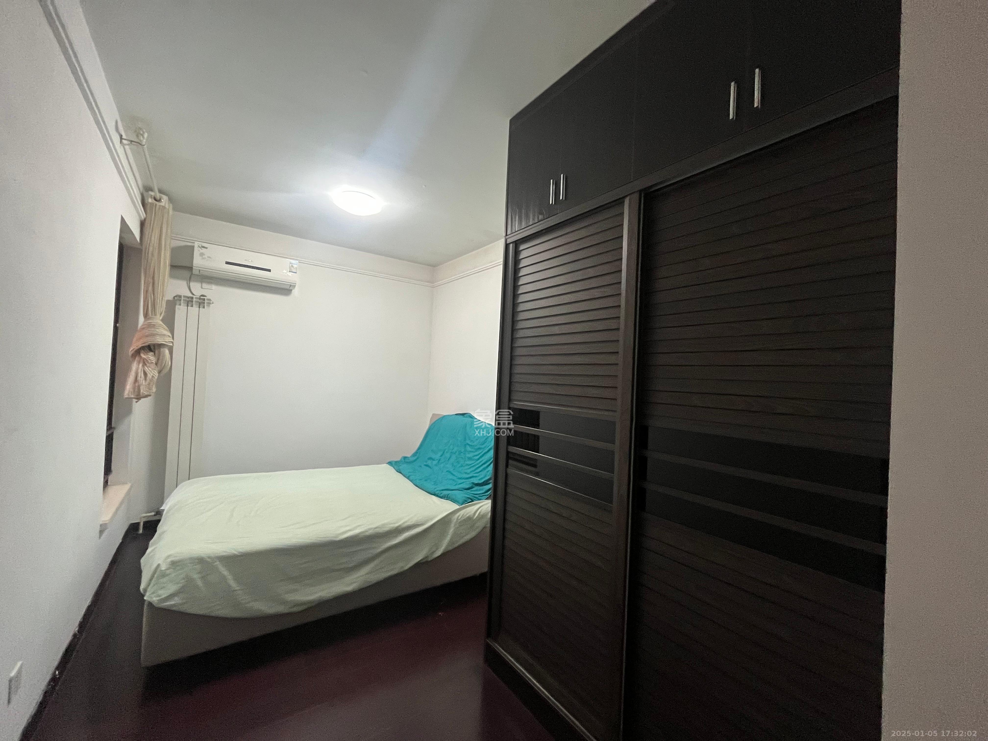 中海国际二期  3室2厅1卫    2200.0元/月 中海国际二期  3室2厅1卫    2200.0元/月室内图