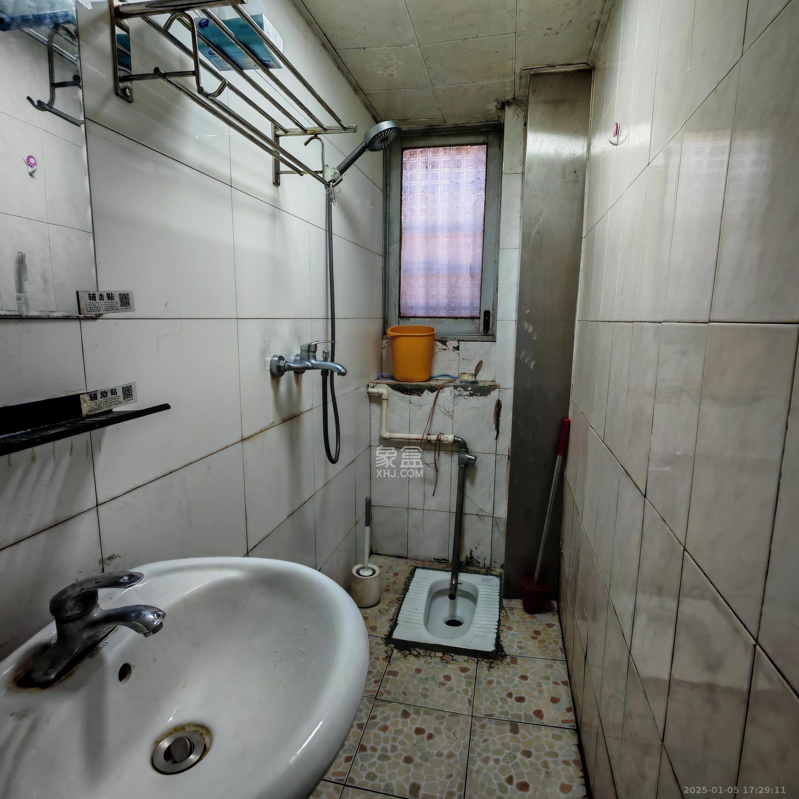 砂子塘社区 1室1厅1卫 1100.0元/月 砂子塘社区 1室1厅1卫 1100.0元/月室内图