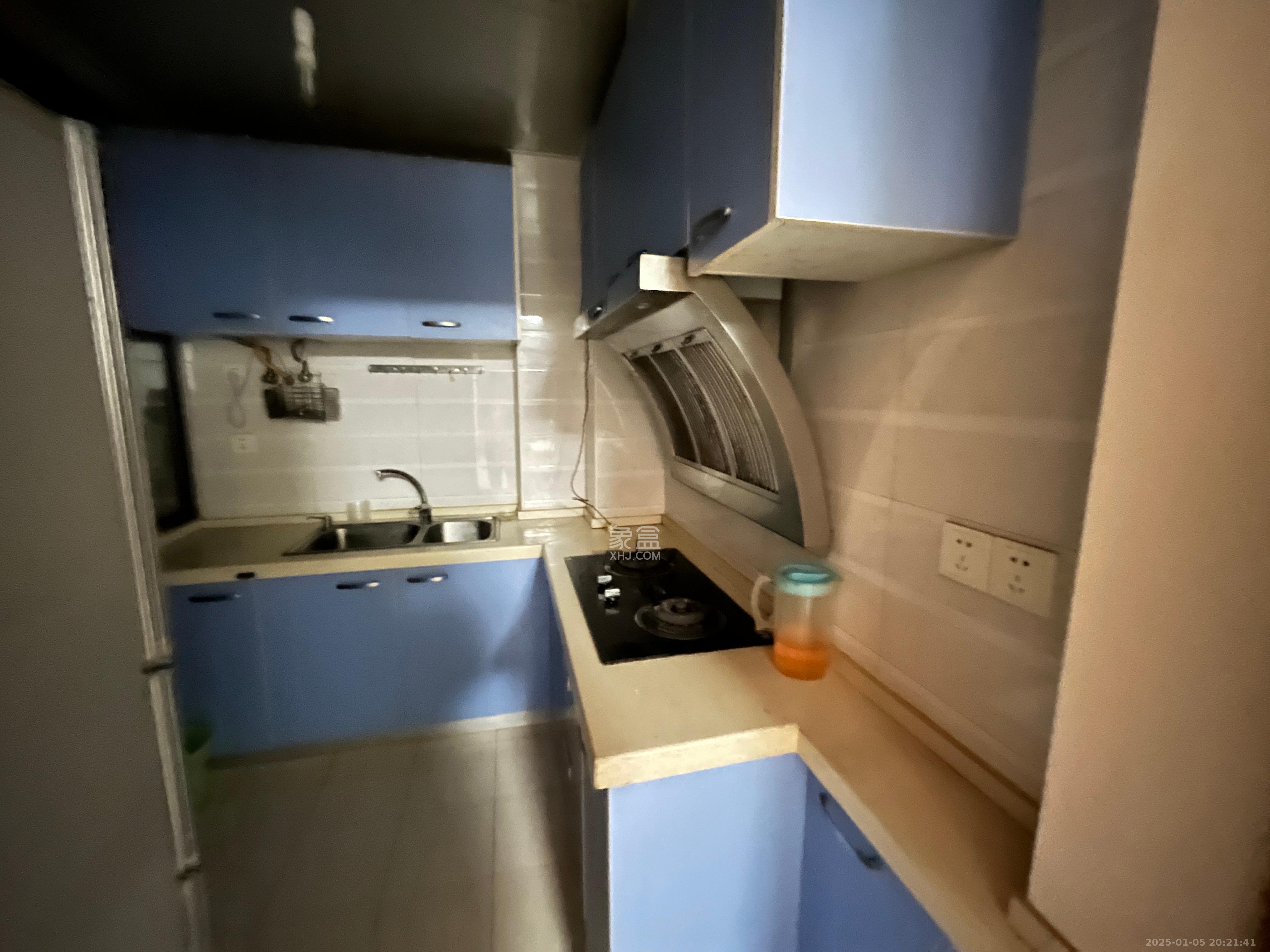 康斯丹郡（融程领秀佳园）  3室1厅1卫    2500.0元/月室内图