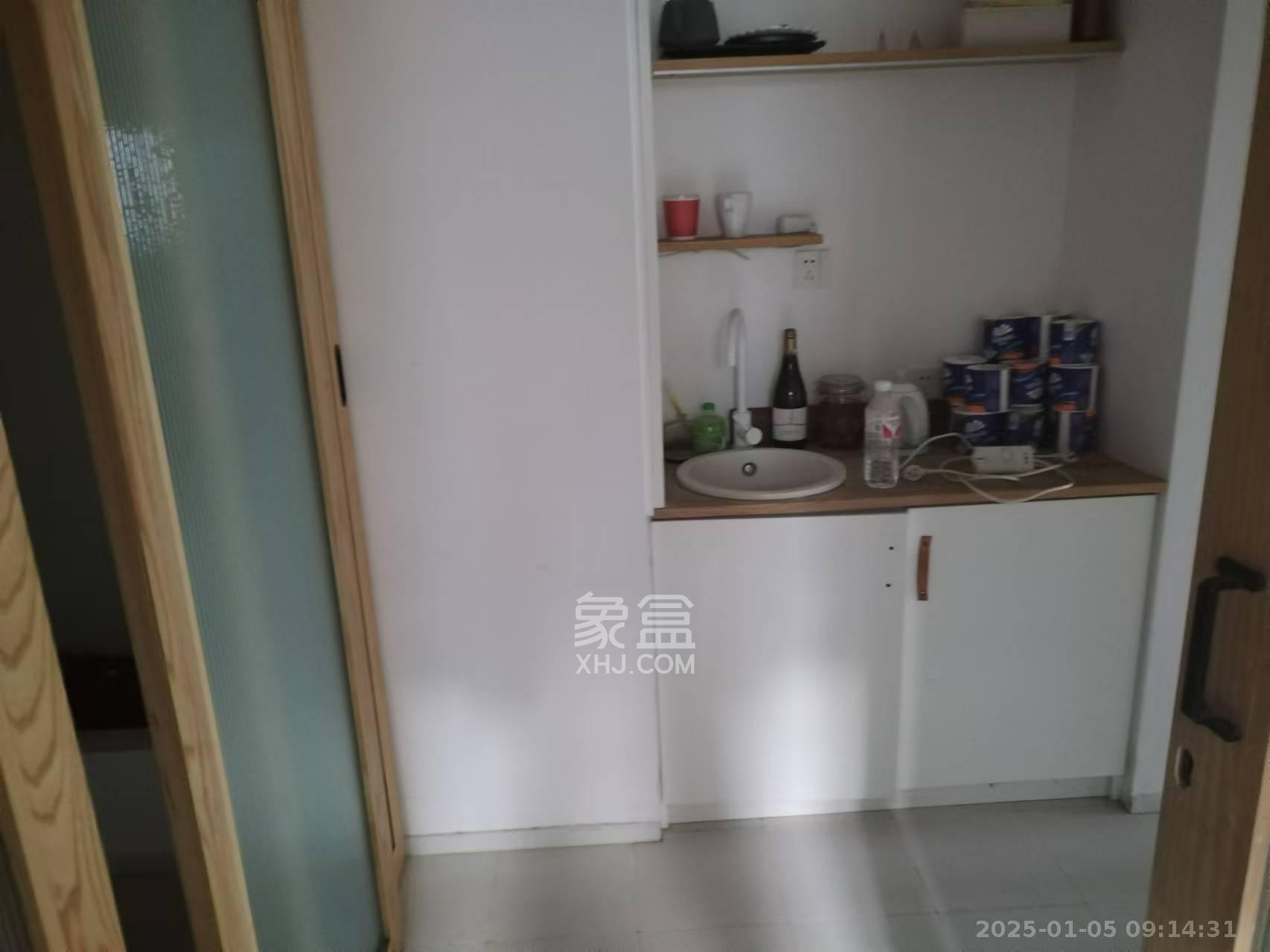 万博汇  2室1厅1卫   2400.00元/月室内图