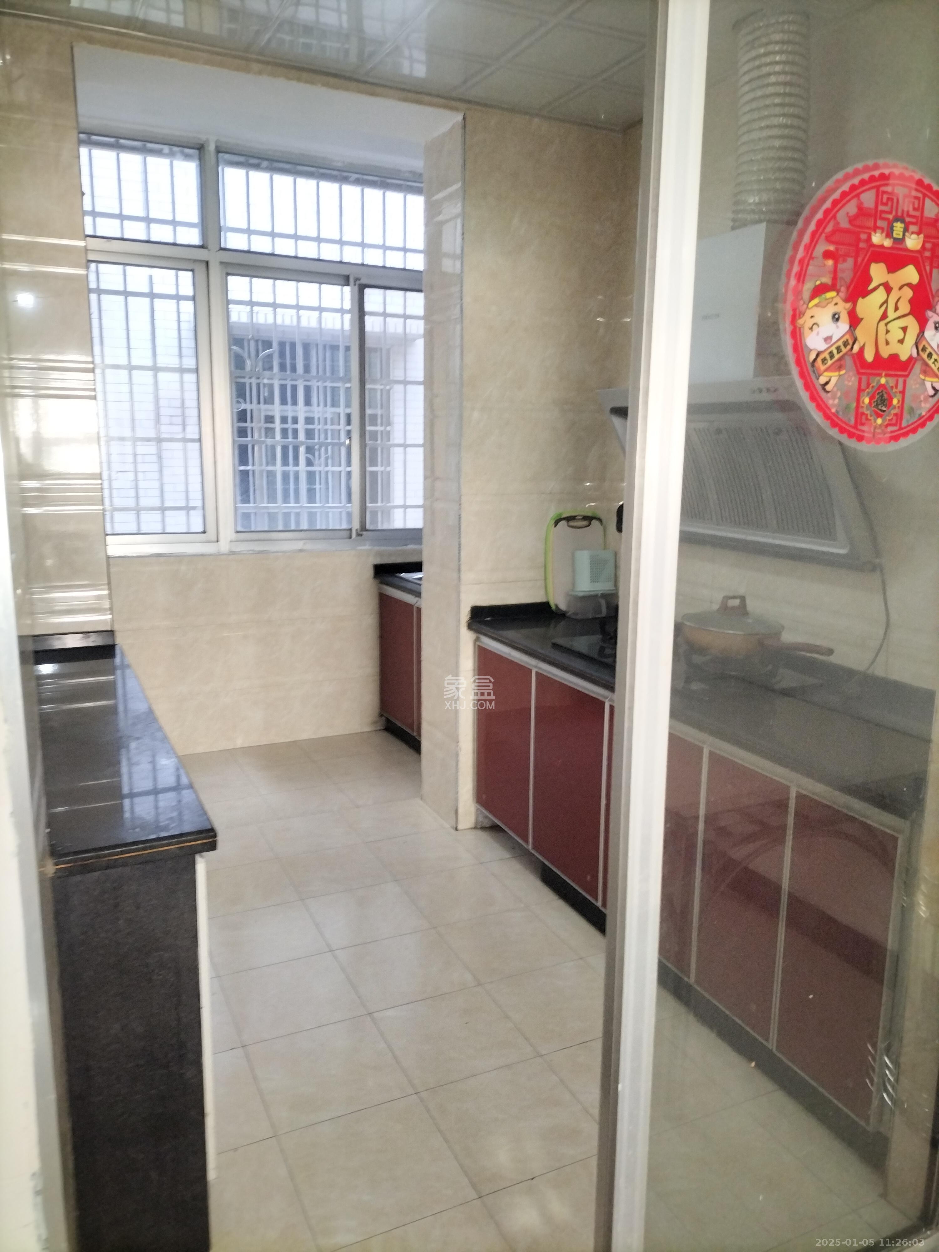 清水小区（浪琴湾清水小区）  2室2厅1卫   2000.00元/月室内图