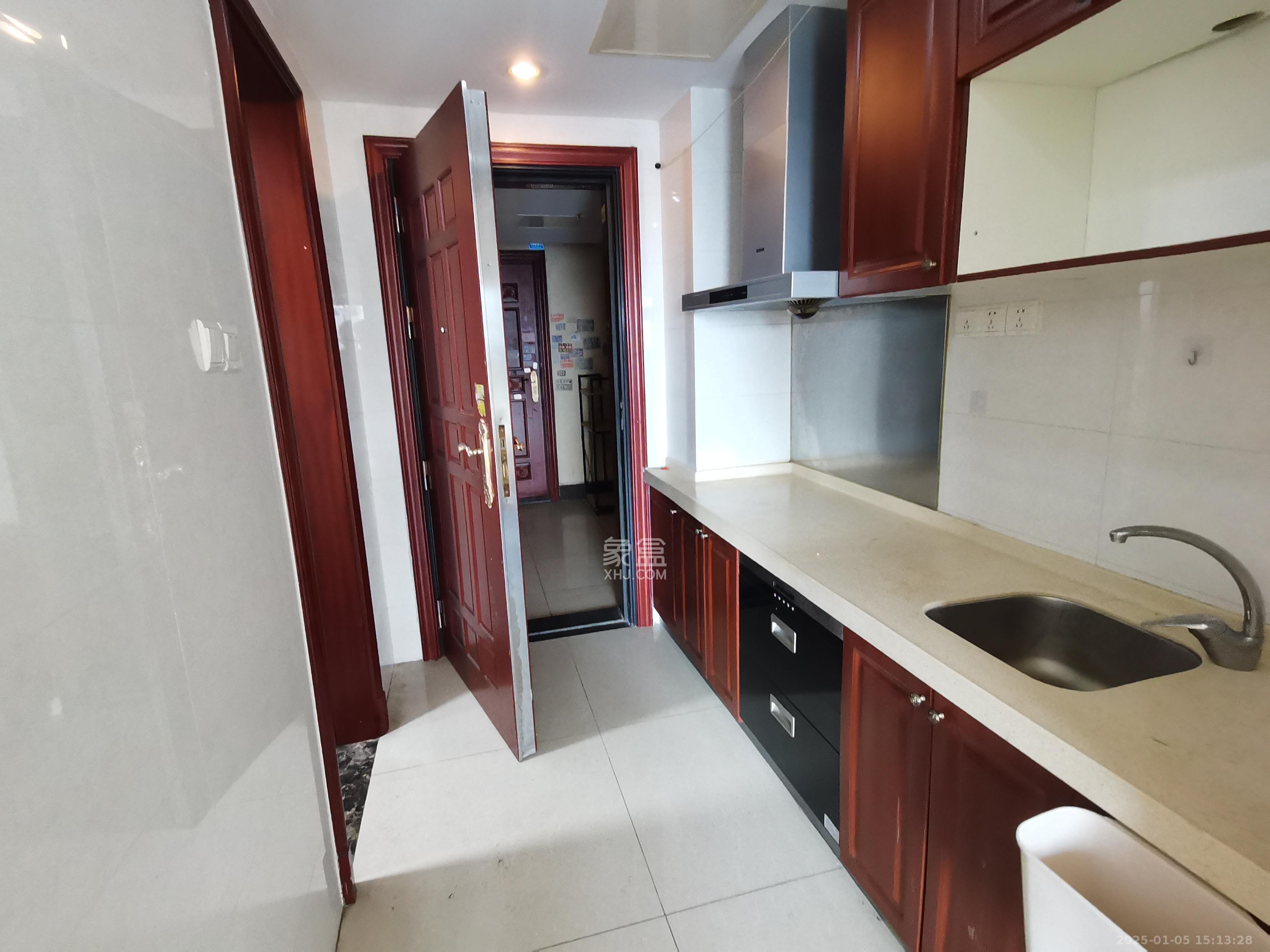 恒大华府  1室1厅1卫    1300.0元/月 恒大华府  1室1厅1卫    1300.0元/月室内图