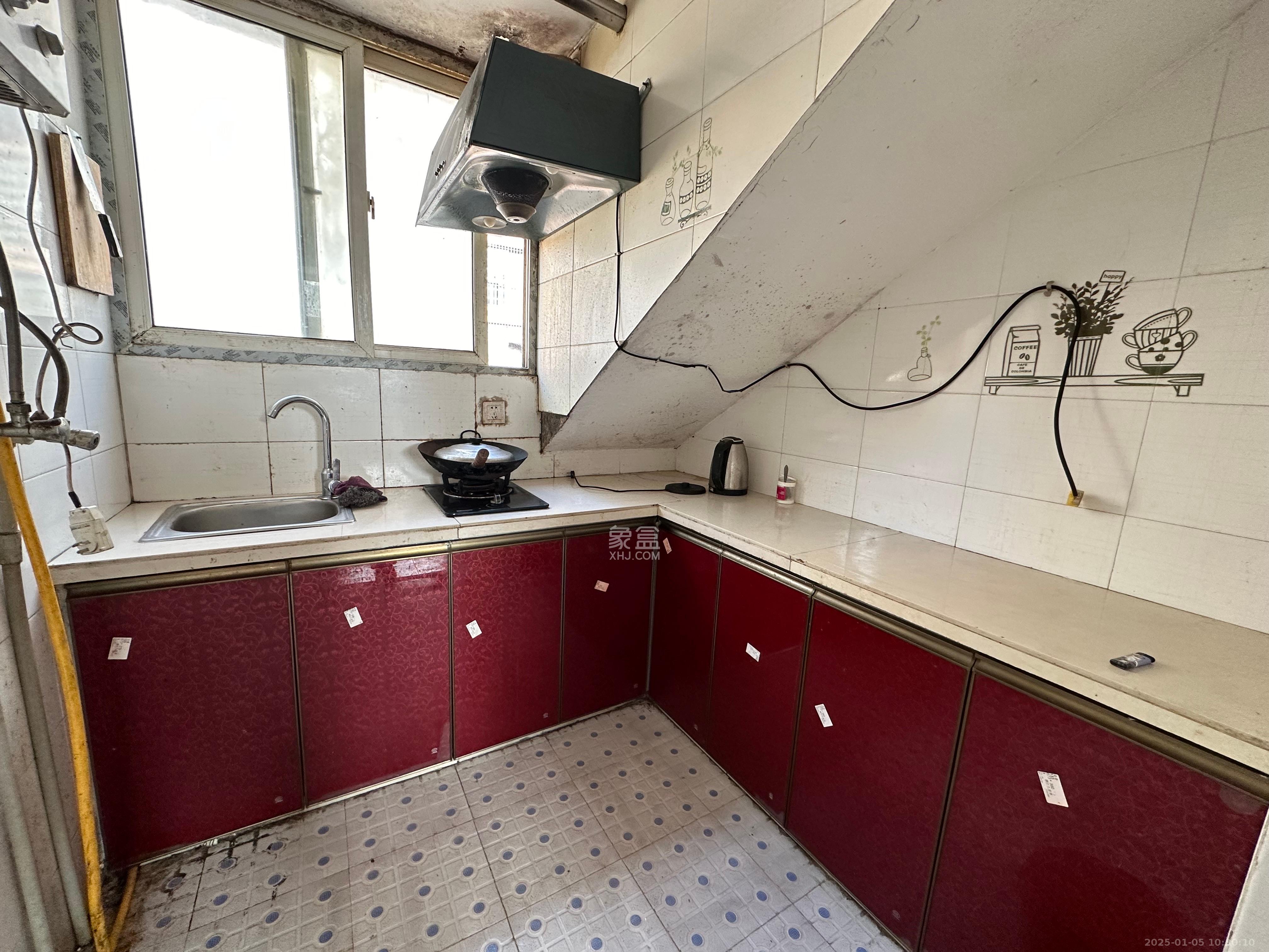 鄱阳小区 2室2厅1卫 1000.0元/月 鄱阳小区 2室2厅1卫 1000.0元/月室内图