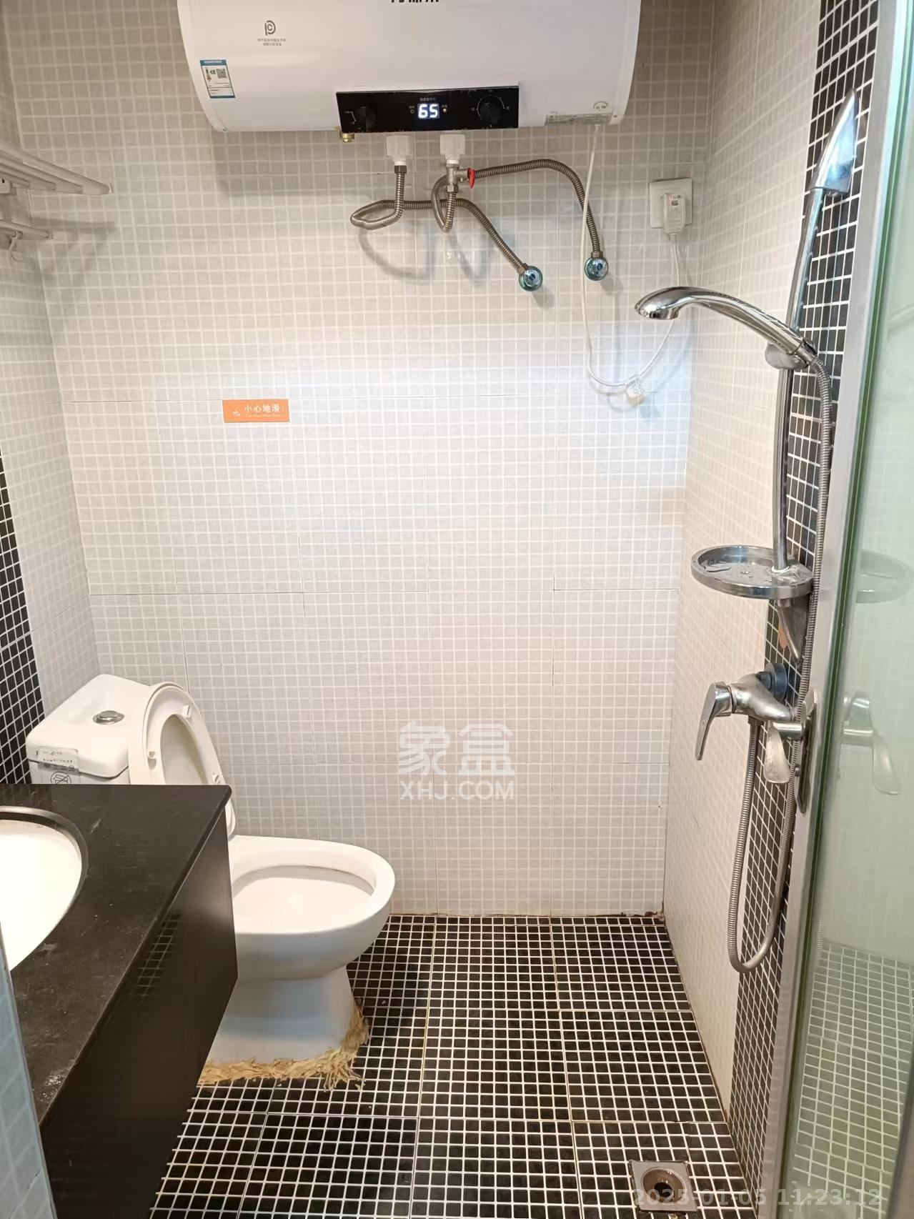 观园国际公寓 1室1厅1卫 1300.0元/月 观园国际公寓 1室1厅1卫 1300.0元/月室内图