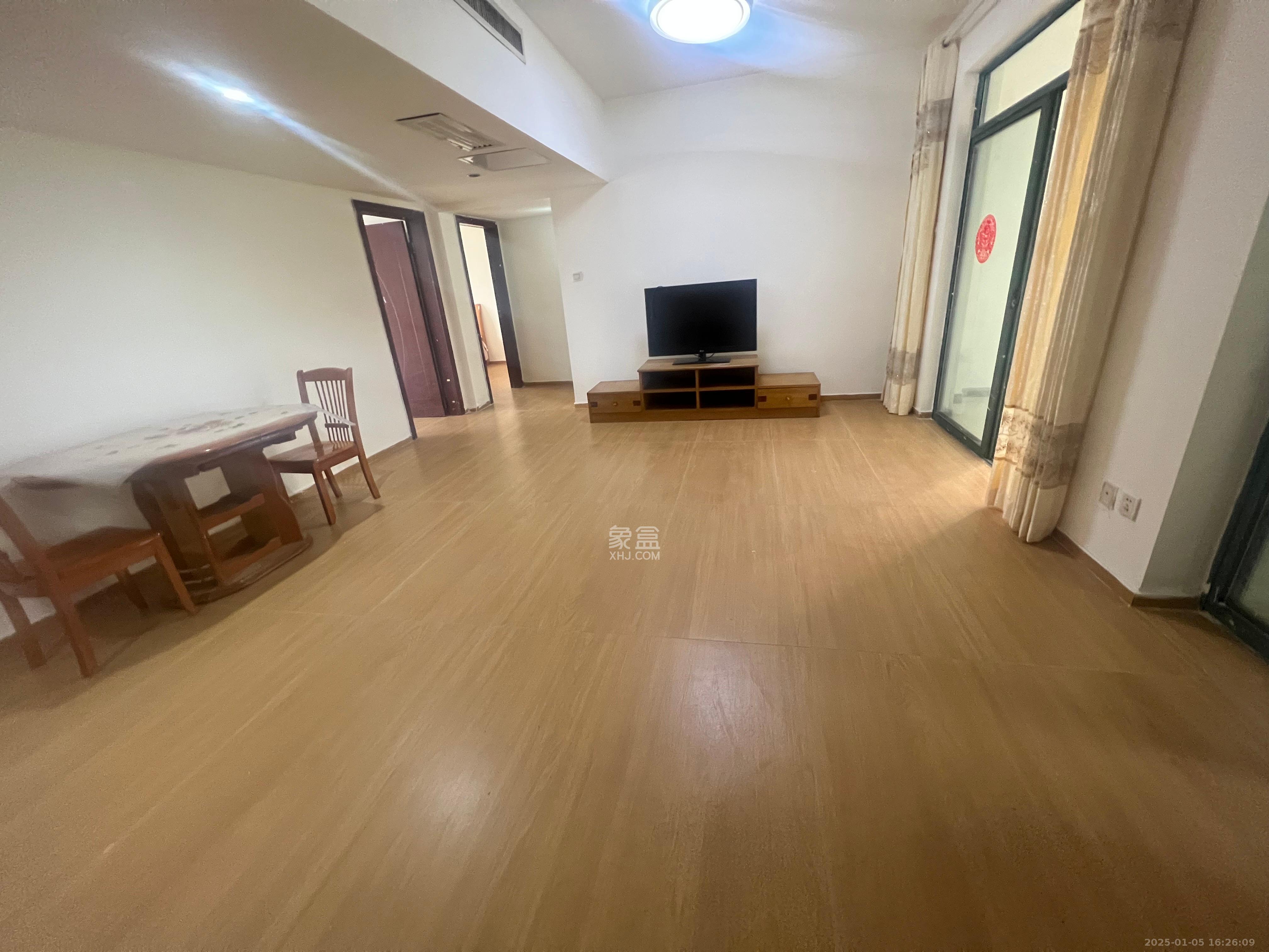 东来苑  3室2厅1卫   2500.00元/月室内图
