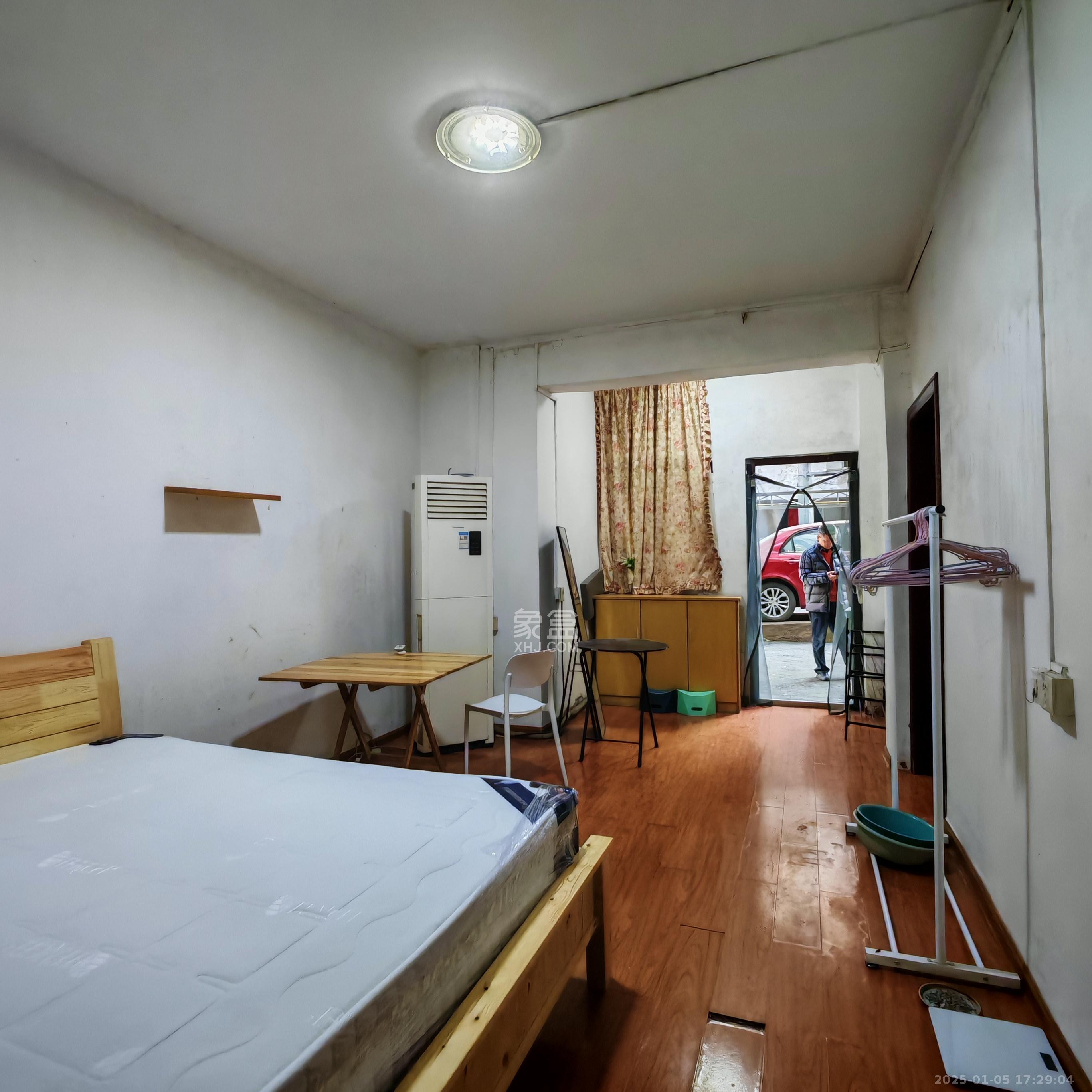 砂子塘社区 1室1厅1卫 1100.0元/月 砂子塘社区 1室1厅1卫 1100.0元/月室内图