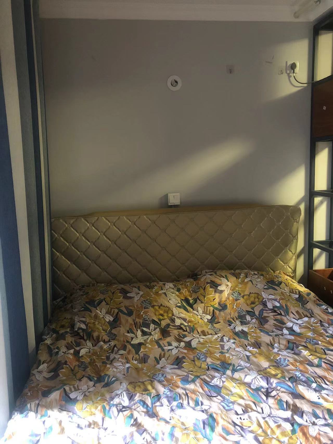 怡河园 1室1厅1卫 1600.0元/月 怡河园 1室1厅1卫 1600.0元/月室内图