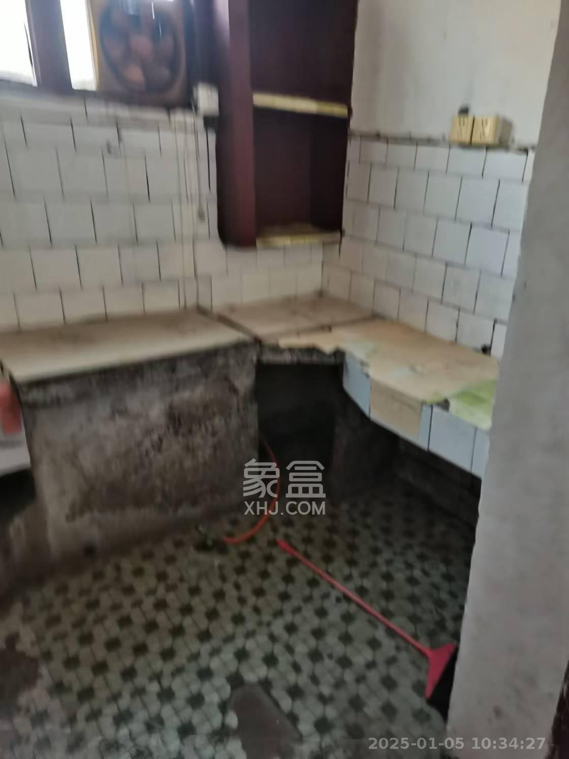 朝阳一、二村 1室0厅0卫 800.0元/月 朝阳一、二村 1室0厅0卫 800.0元/月室内图