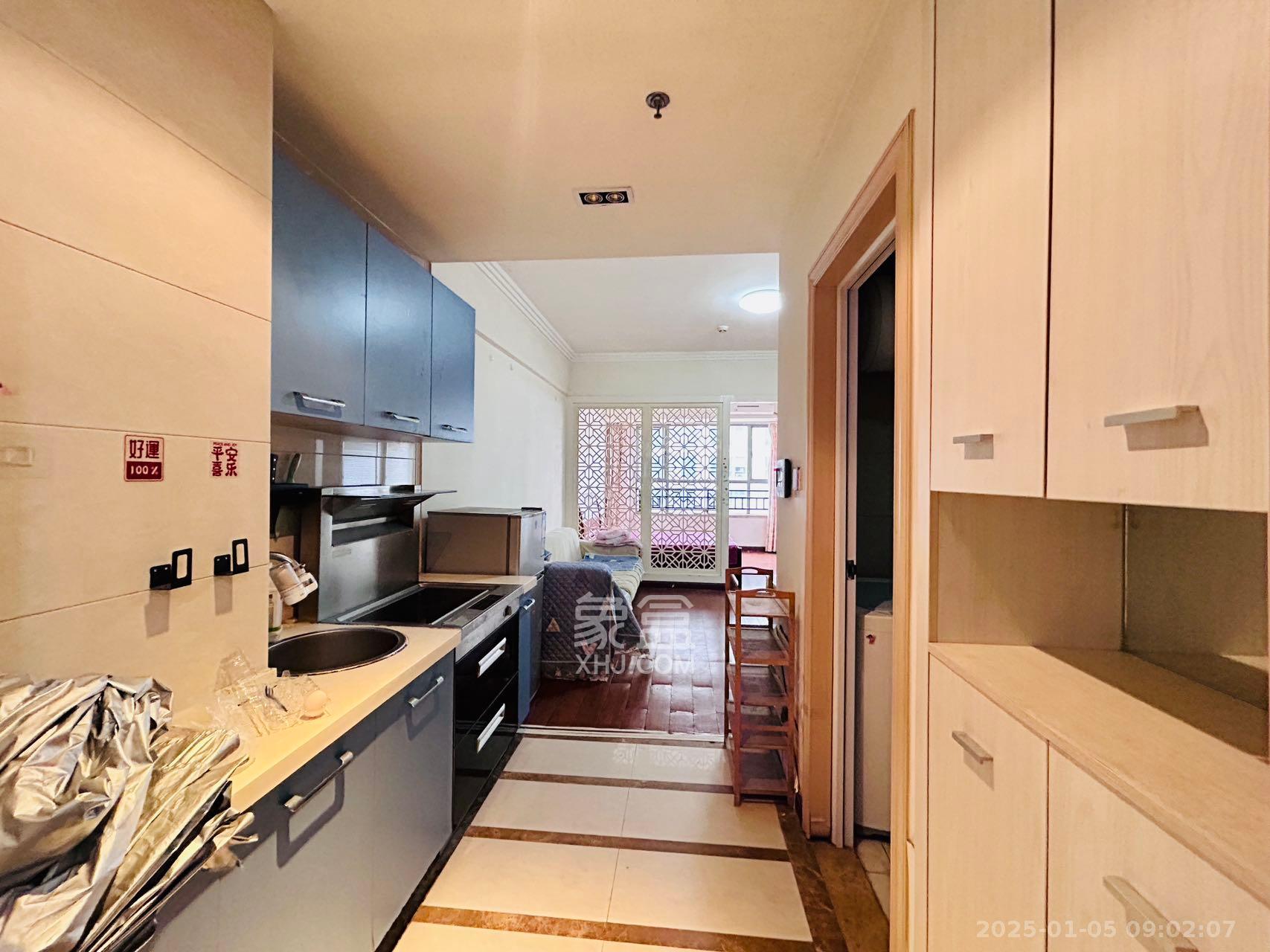 西子一间 1室1厅1卫 1400.0元/月 西子一间 1室1厅1卫 1400.0元/月室内图