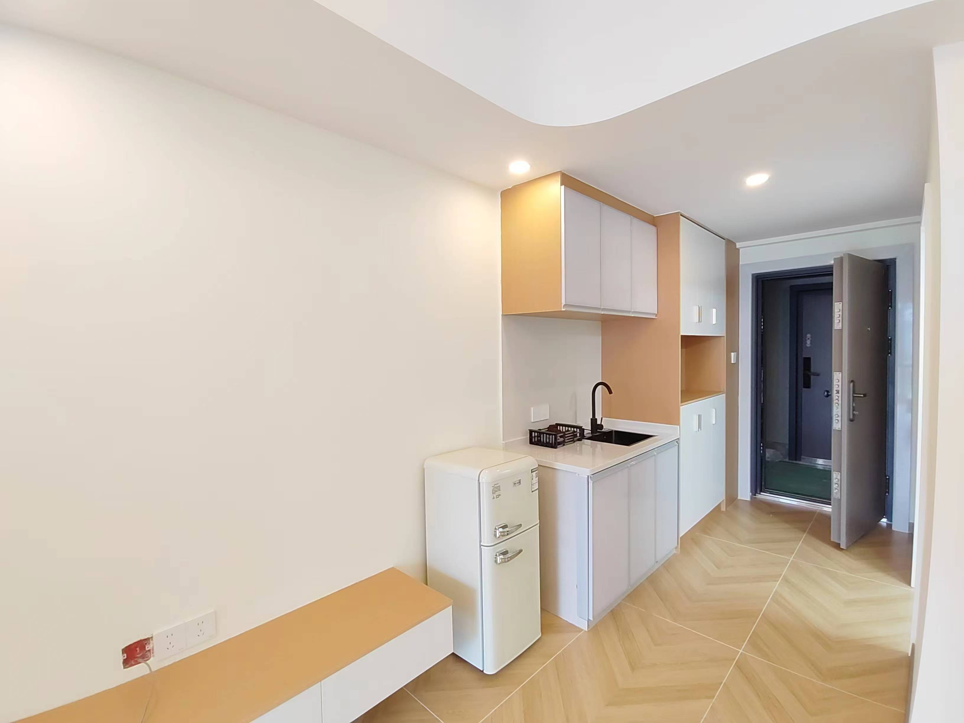 融冠乐城 1室1厅1卫 1800.0元/月 融冠乐城 1室1厅1卫 1800.0元/月室内图