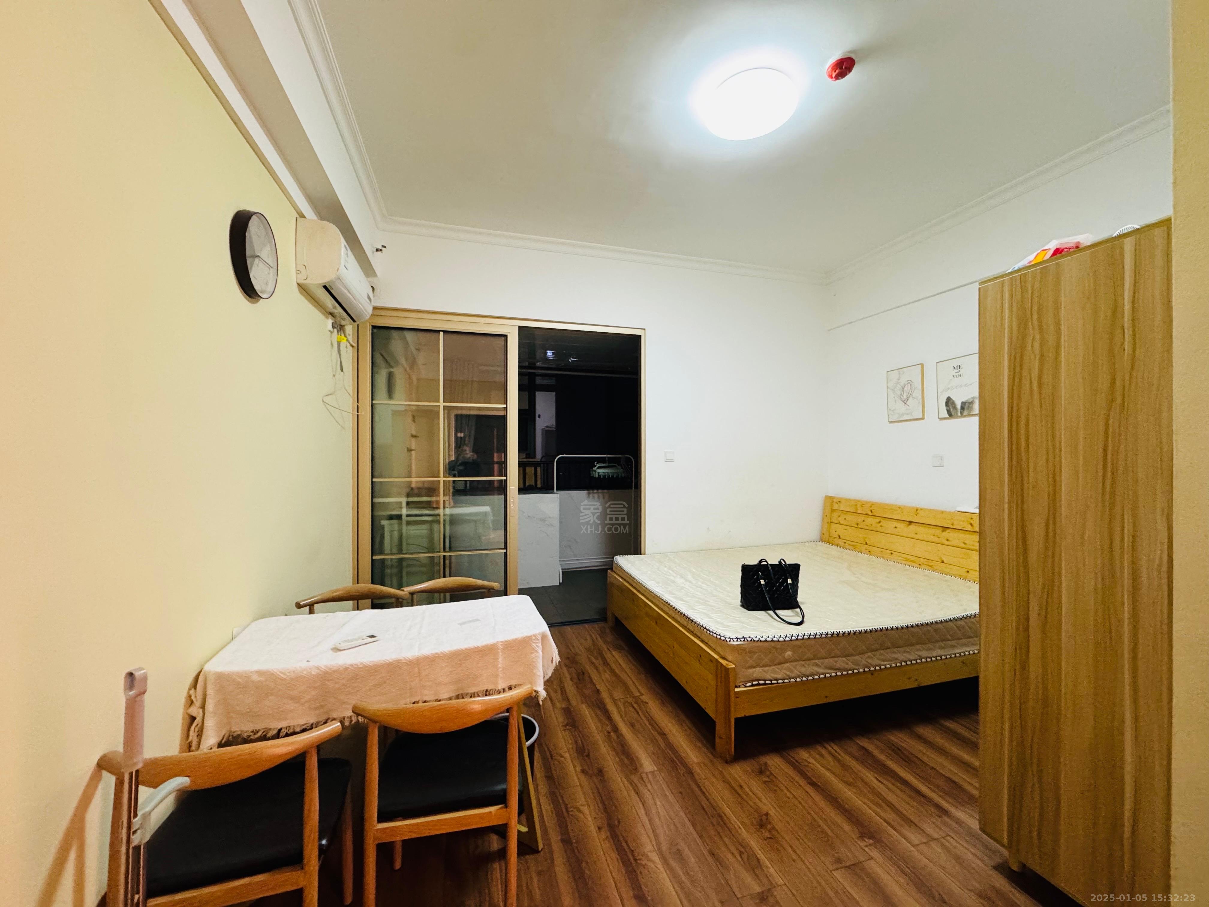 文艺复兴(未来城) 1室1厅1卫 1248.0元/月 文艺复兴(未来城) 1室1厅1卫 1248.0元/月室内图