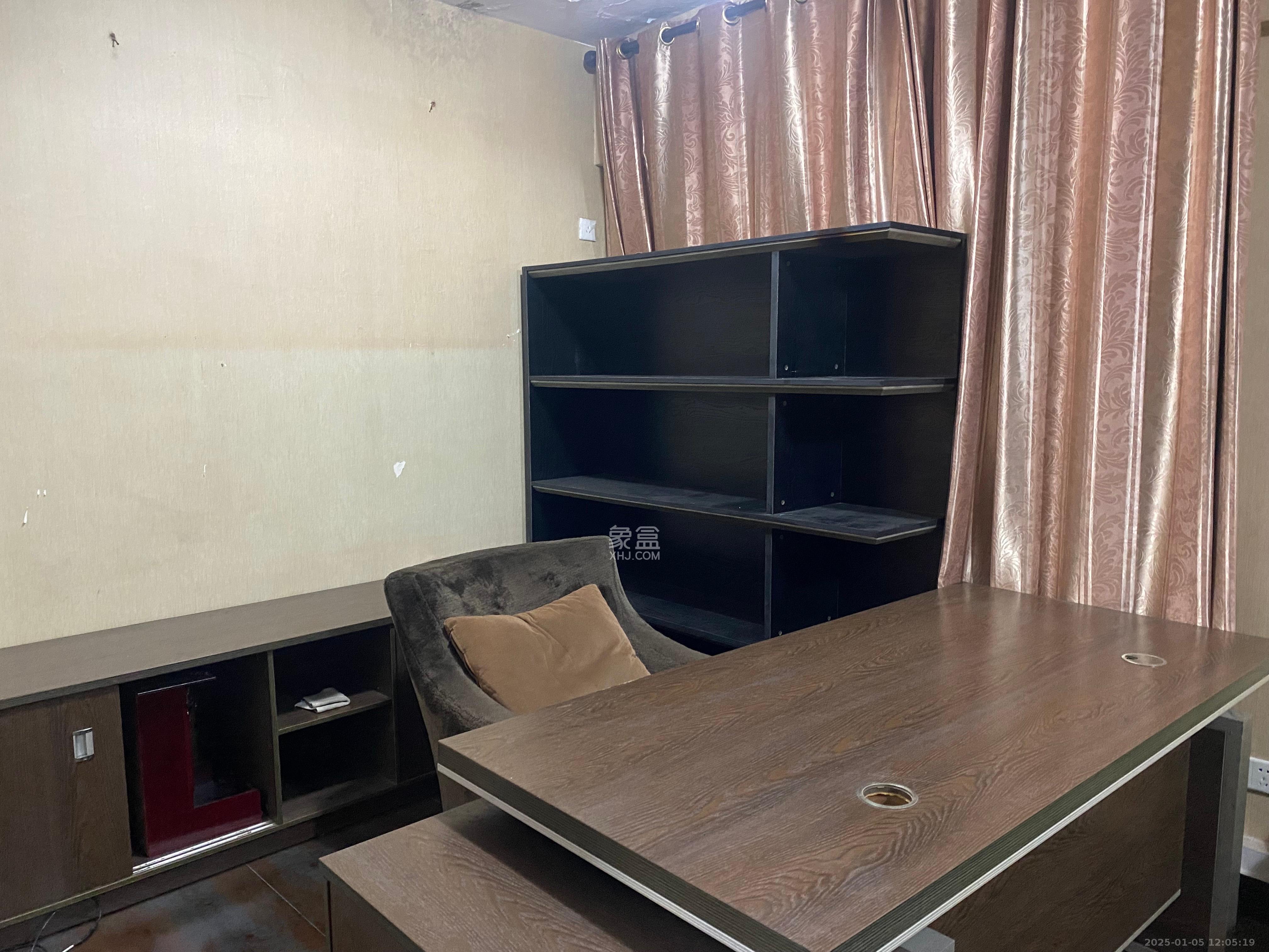 亚商国际  1室1厅1卫   2200.00元/月室内图