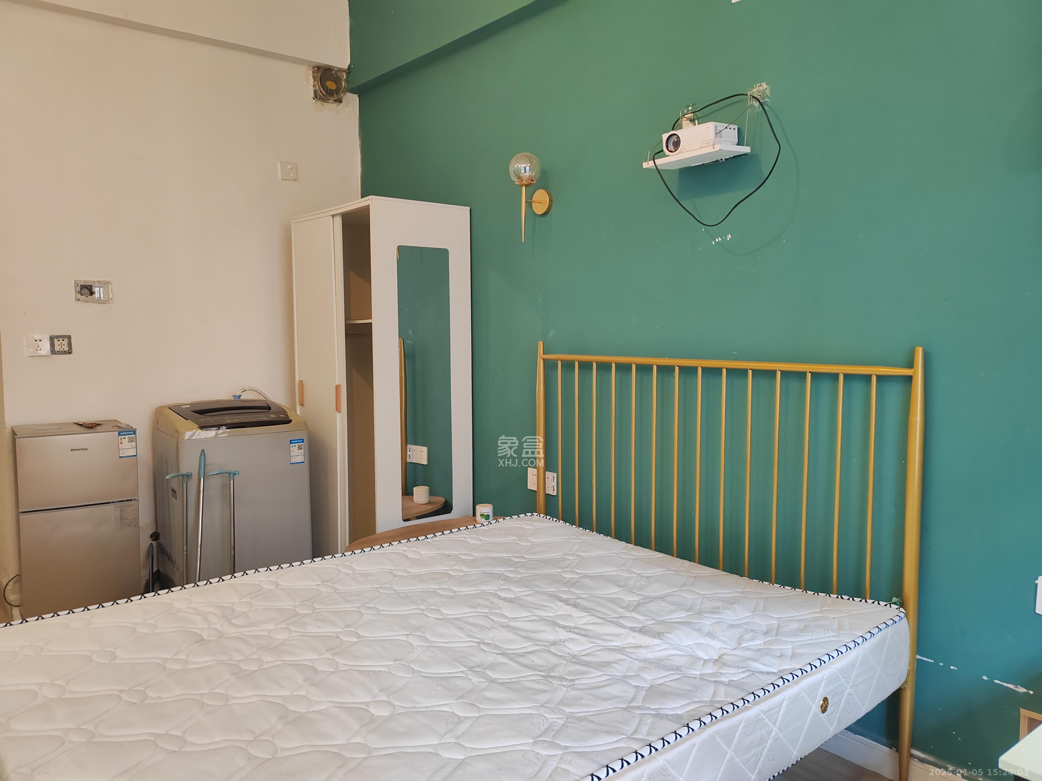 洋湖时代  1室1厅1卫    1000.0元/月 洋湖时代  1室1厅1卫    1000.0元/月户型图