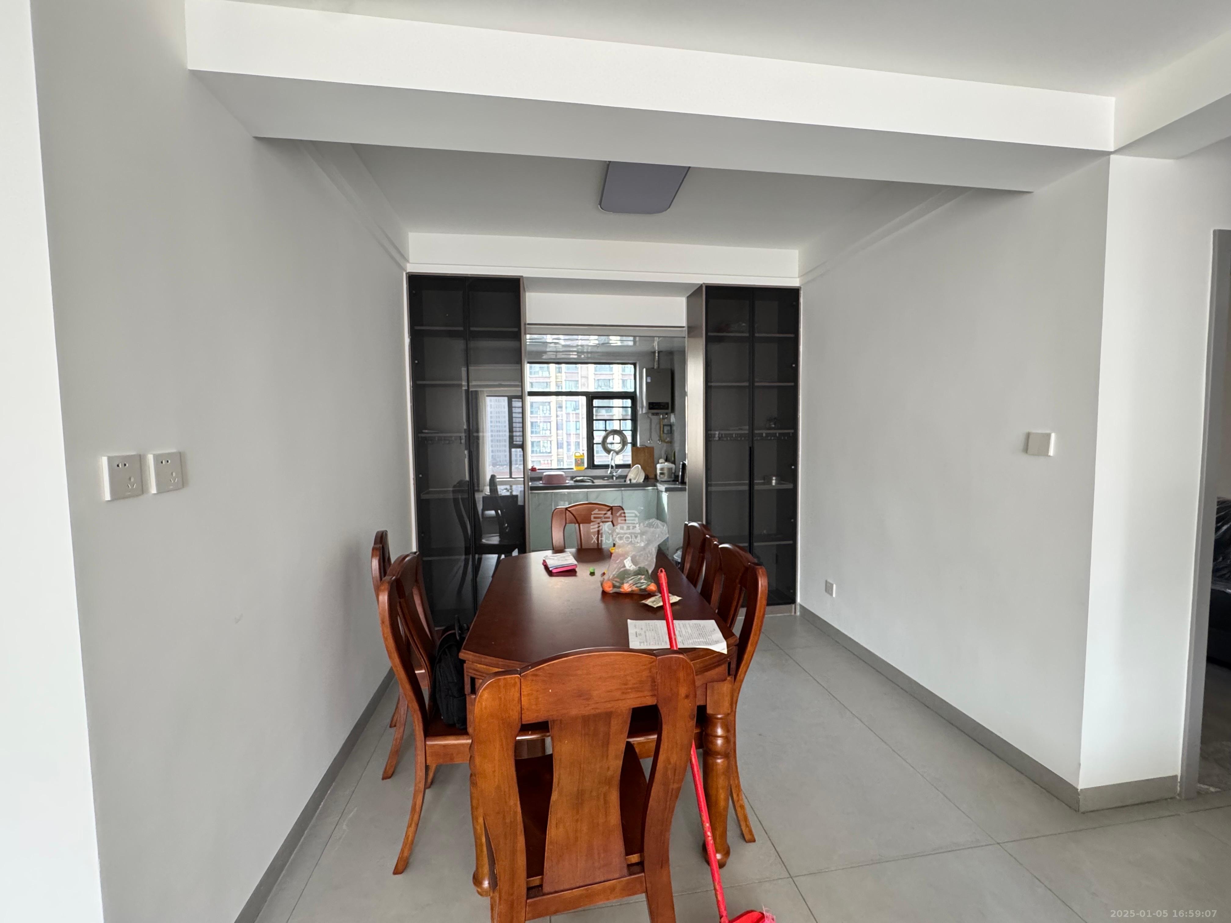 九华世纪城 3室2厅2卫 1500.0元/月 九华世纪城 3室2厅2卫 1500.0元/月室内图