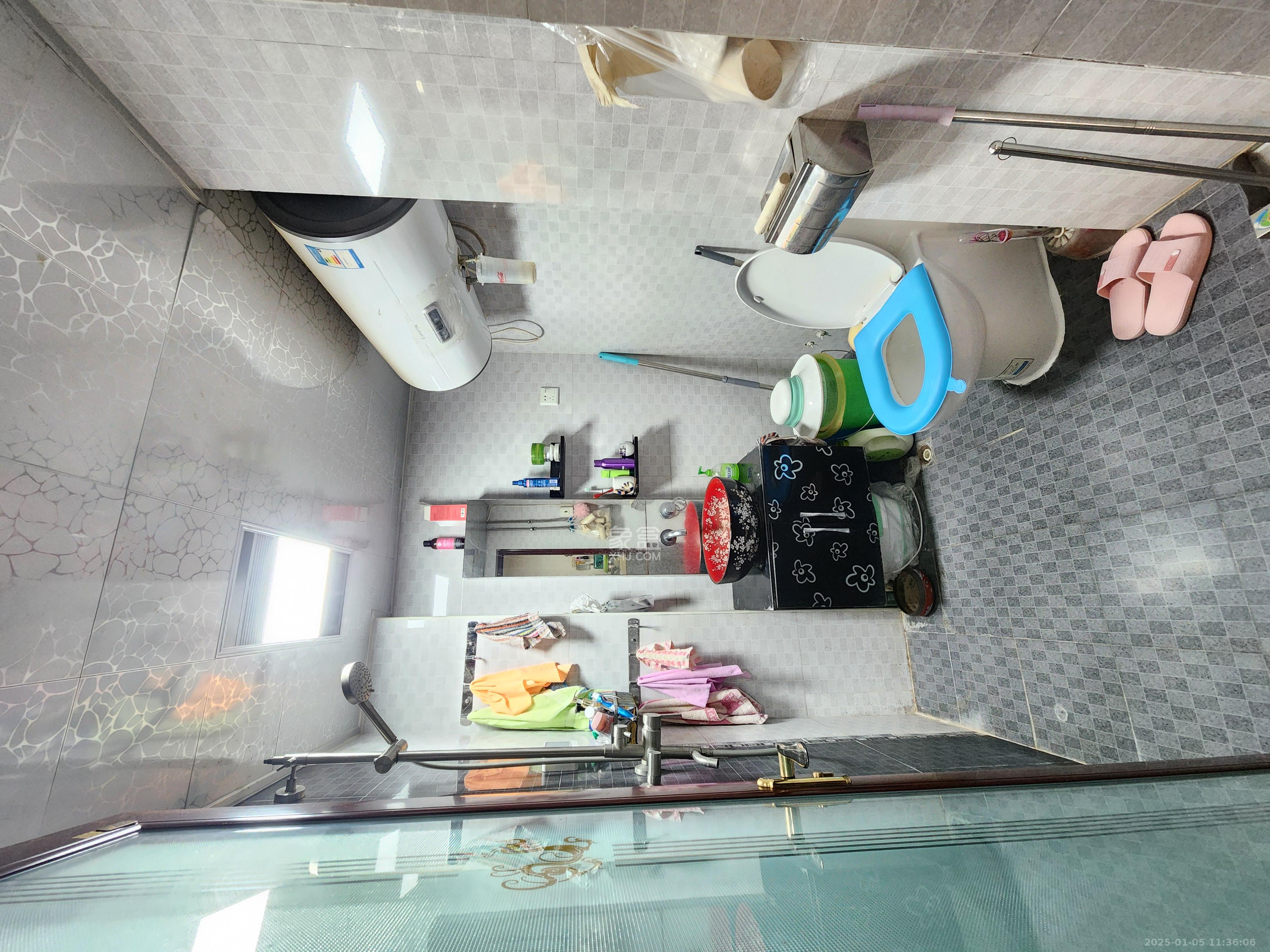 风华四季园 2室1厅1卫 1700.0元/月 风华四季园 2室1厅1卫 1700.0元/月室内图