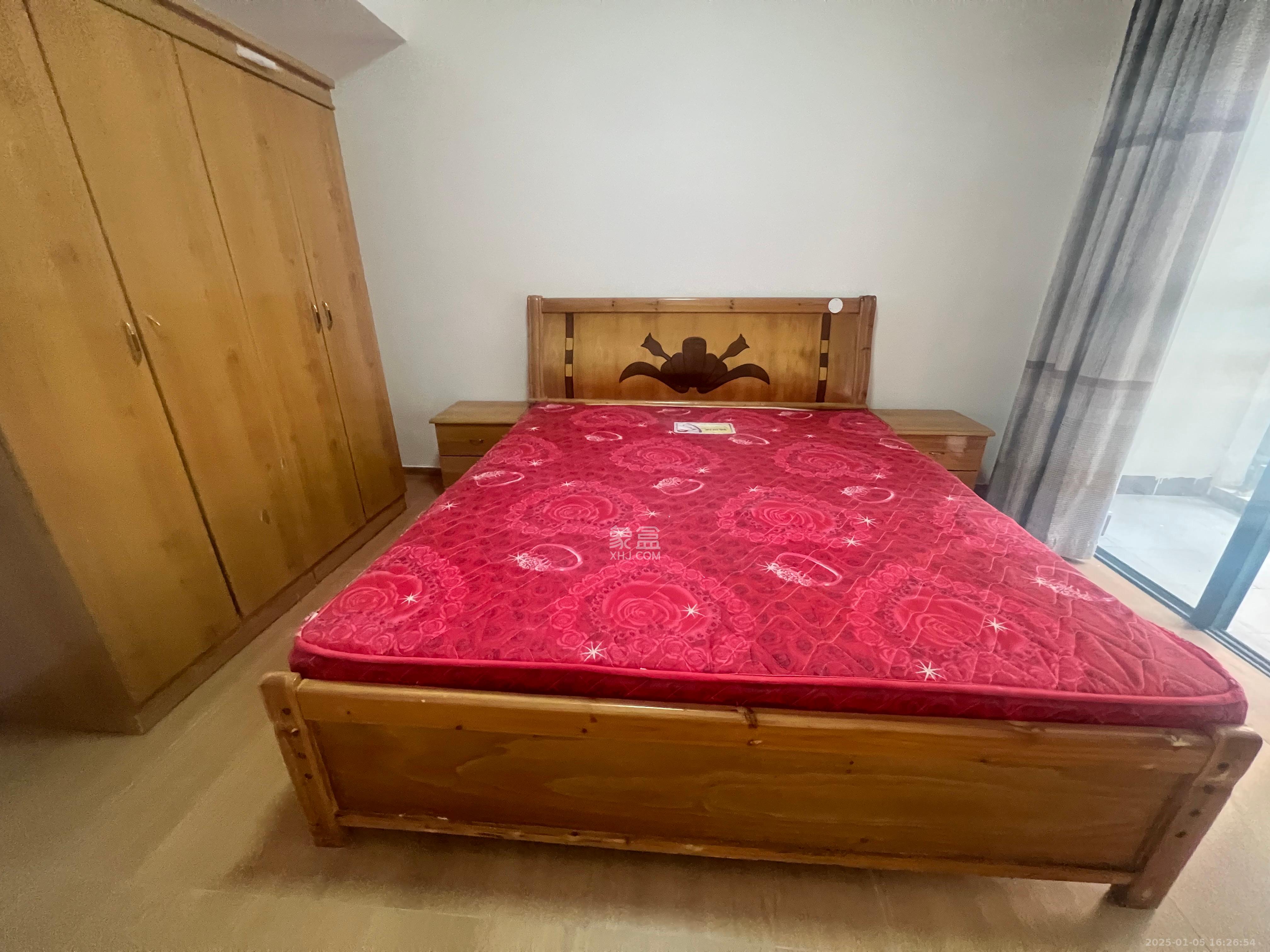 东来苑 3室2厅1卫 2500.0元/月 东来苑 3室2厅1卫 2500.0元/月室内图