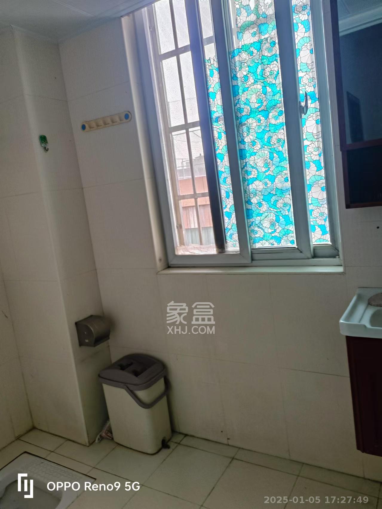 开源鑫景  2室2厅1卫   1650.00元/月室内图