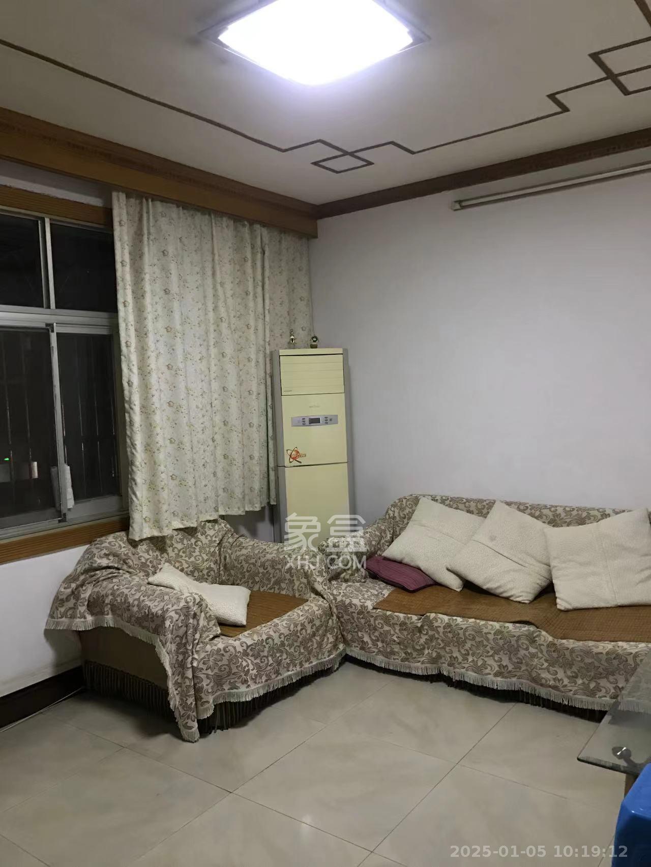 省交通科学研究院 2室1厅1卫 1600.0元/月 省交通科学研究院 2室1厅1卫 1600.0元/月室内图