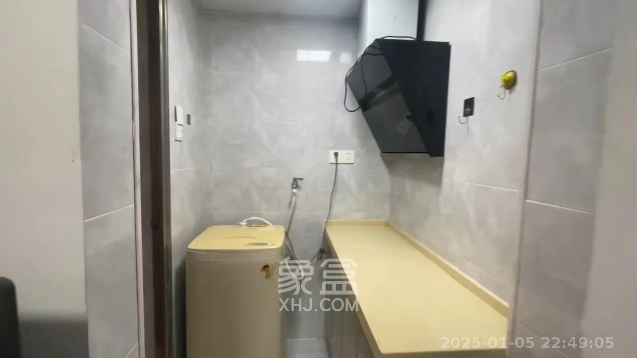 先福安置小区 1室0厅1卫 950.0元/月 先福安置小区 1室0厅1卫 950.0元/月室内图