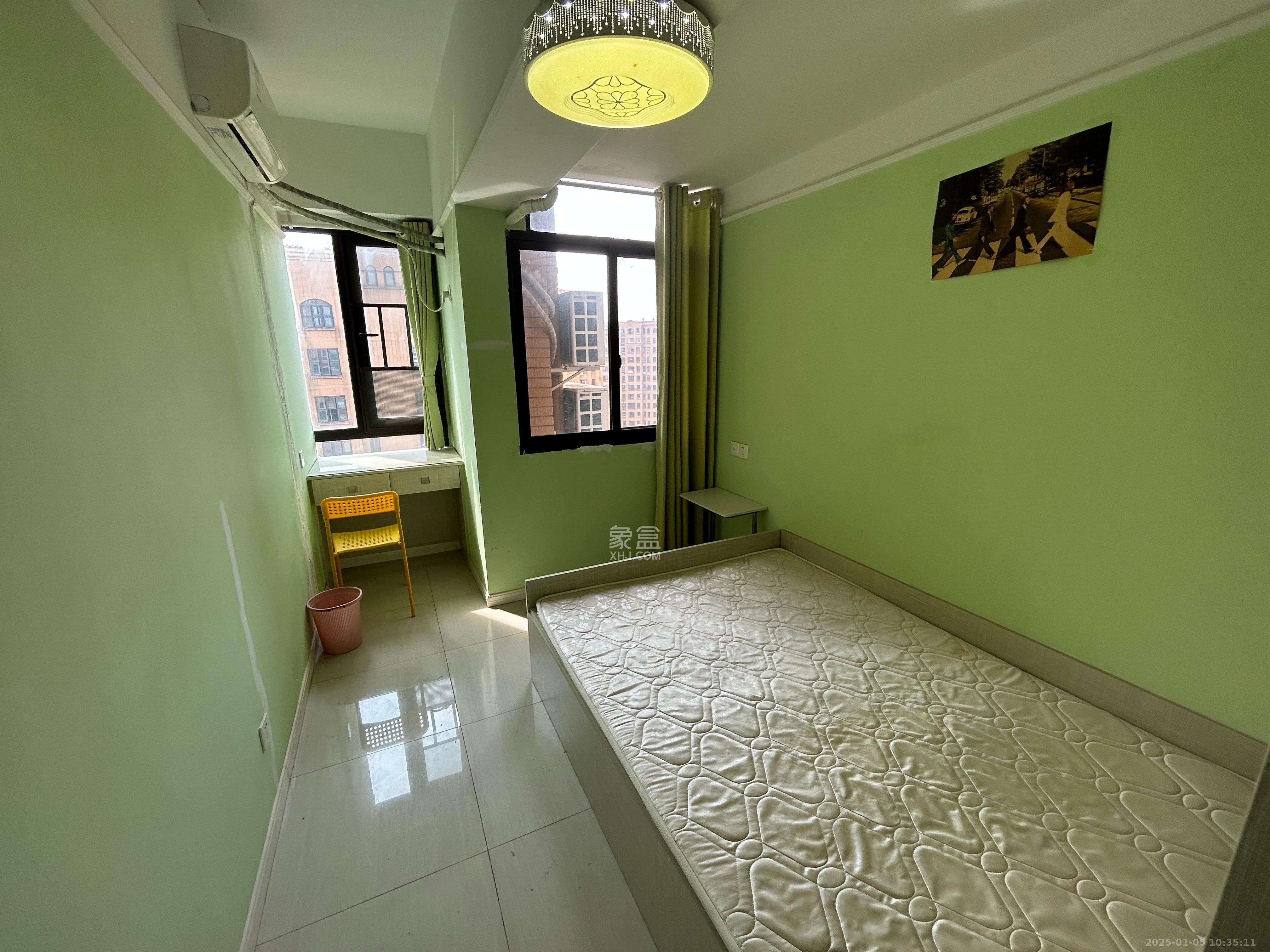 中信凯旋蓝岸(中信新城三期) 1室1厅1卫 1600.0元/月 中信凯旋蓝岸(中信新城三期) 1室1厅1卫 1600.0元/月室内图