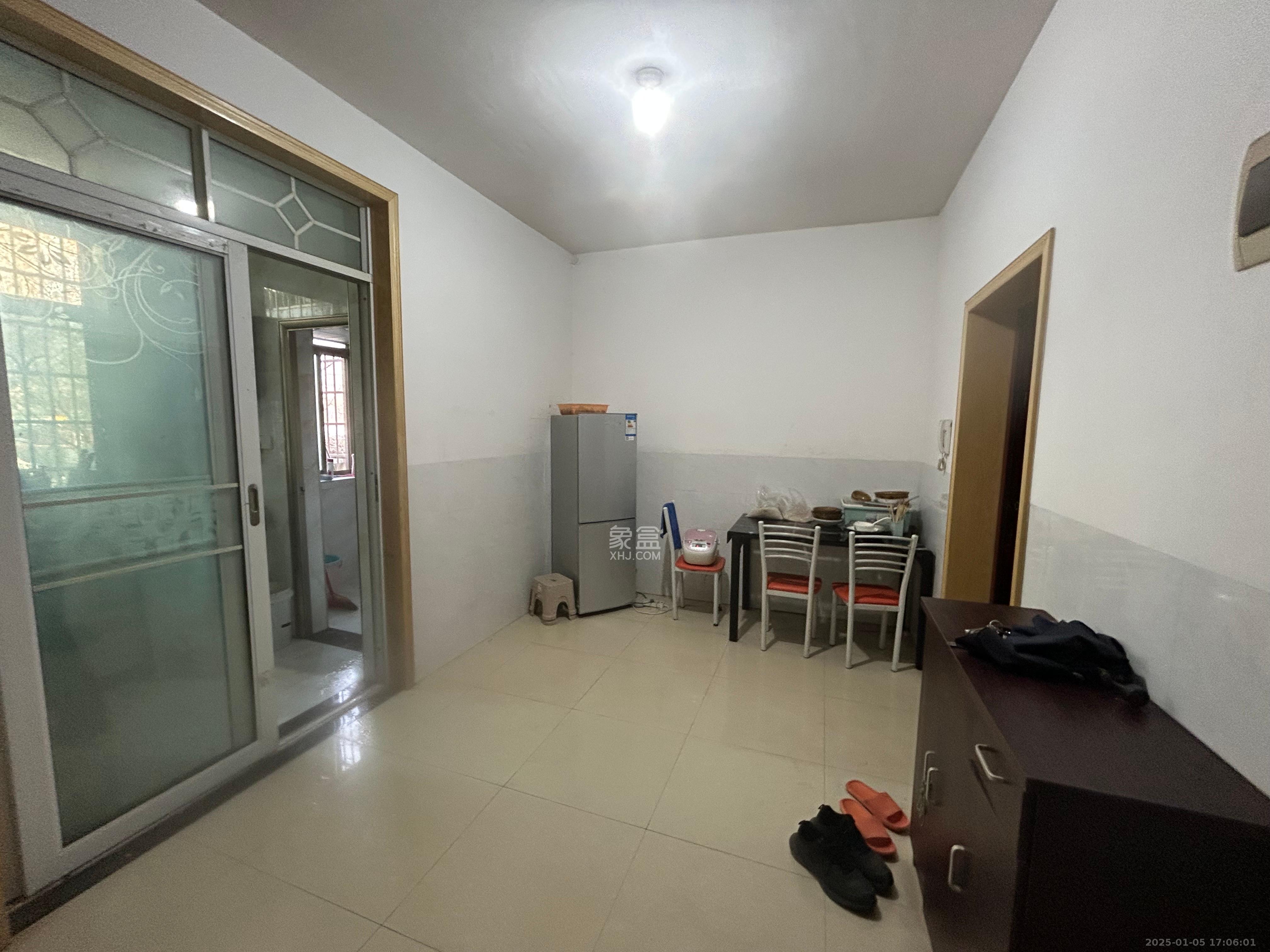 金桂小区一期 2室1厅1卫 1700.0元/月 金桂小区一期 2室1厅1卫 1700.0元/月室内图