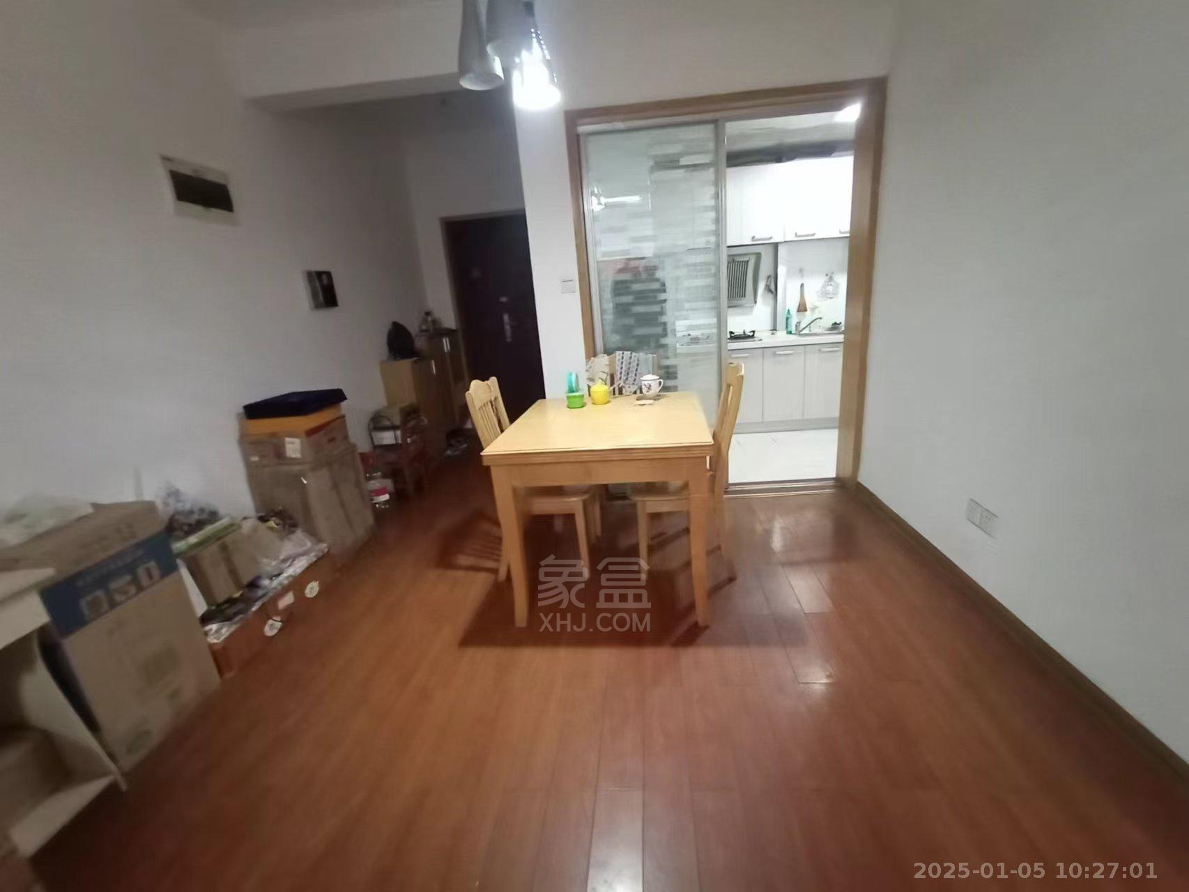 山水国际  2室2厅1卫    1500.0元/月 山水国际  2室2厅1卫    1500.0元/月室内图