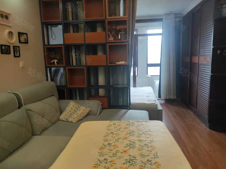 怡河园 1室1厅1卫 1600.0元/月 怡河园 1室1厅1卫 1600.0元/月室内图