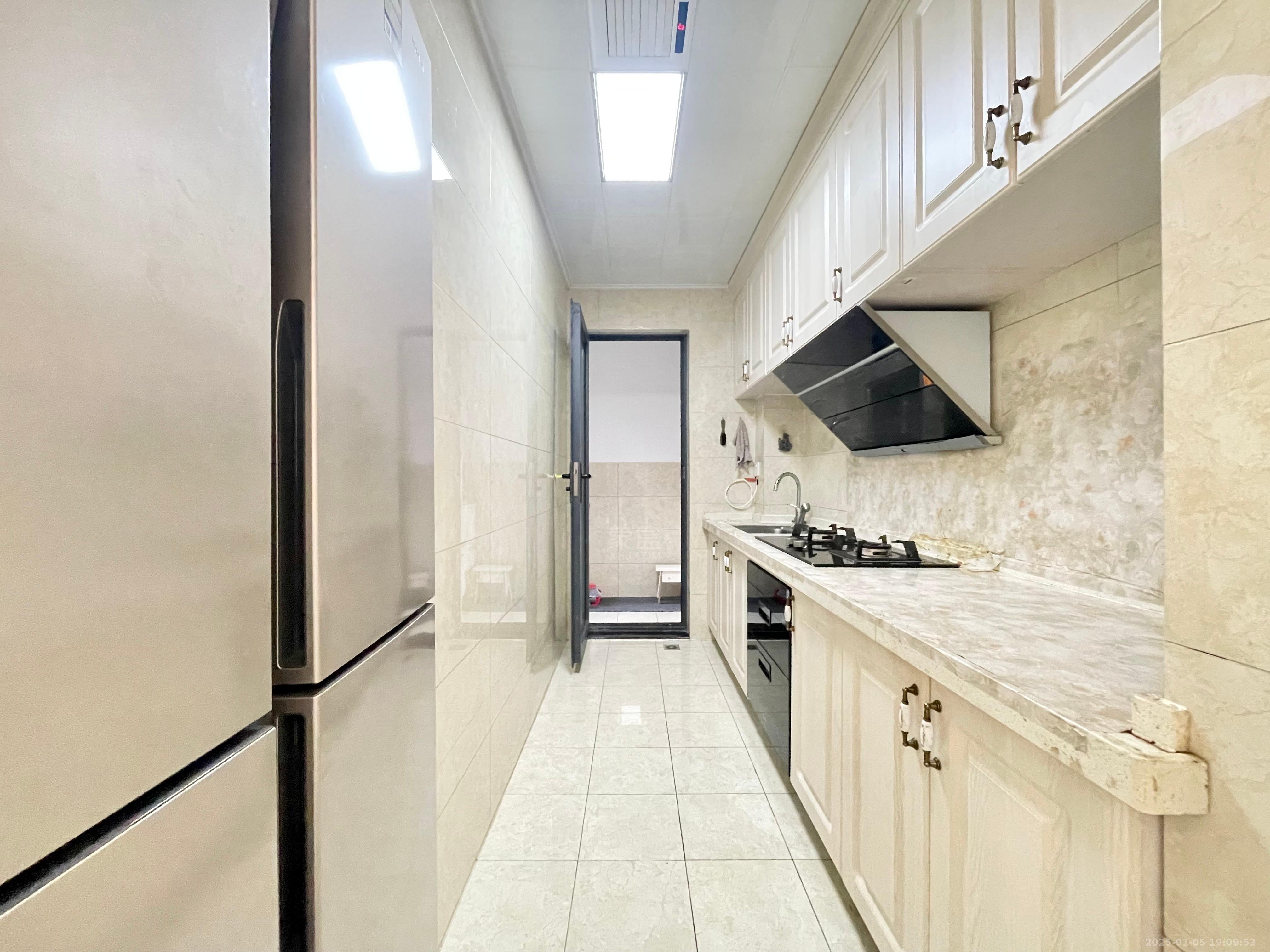 九八缔景城 3室2厅2卫 1800.0元/月 九八缔景城 3室2厅2卫 1800.0元/月室内图