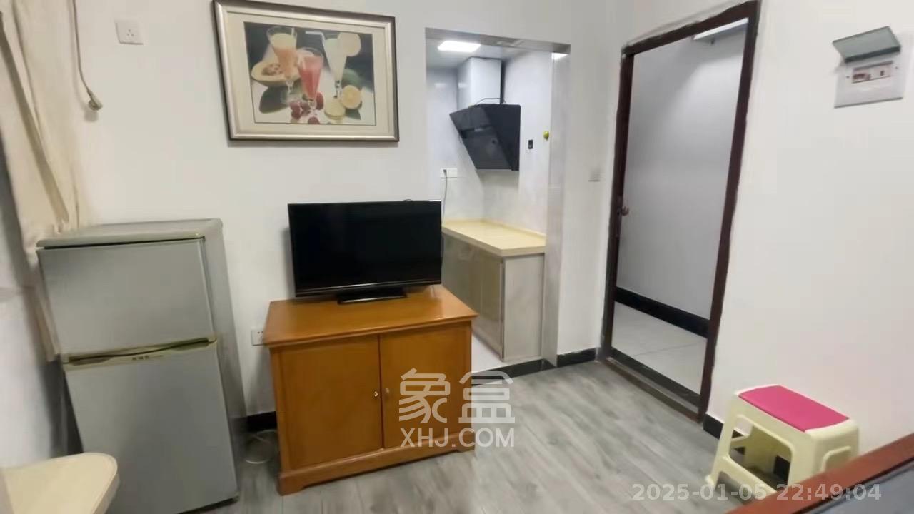 先福安置小区  1室0厅1卫    950.0元/月室内图