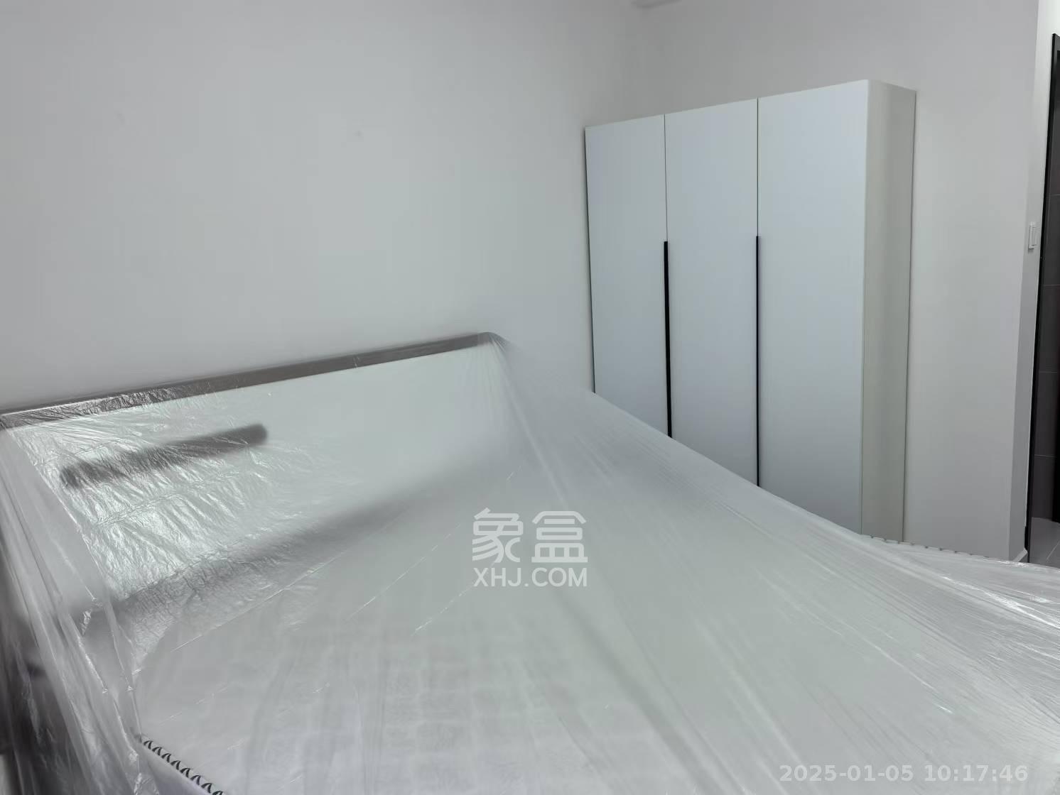 天翼花园（中国电信单位房）  3室2厅2卫   3300.00元/月室内图