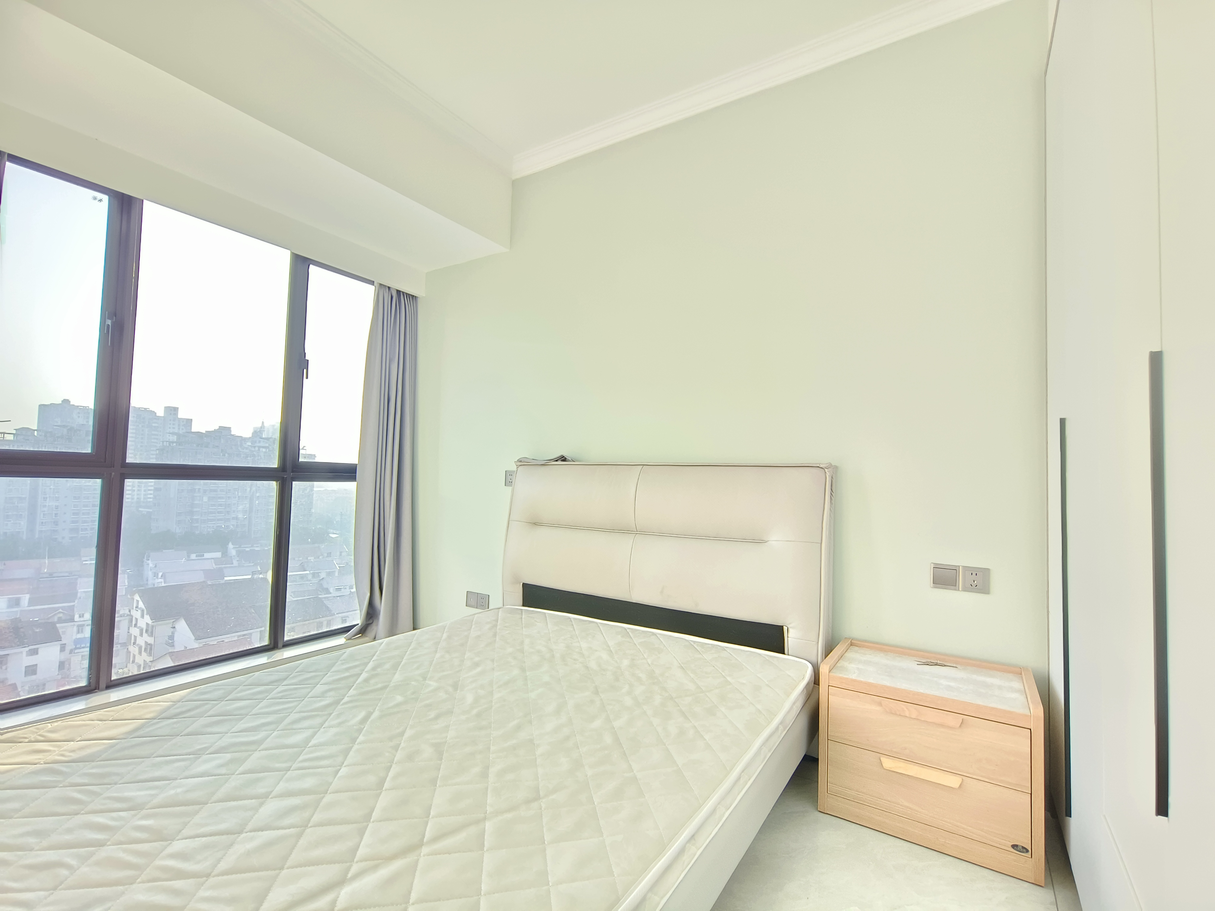 和瑞欢乐城二期 3室2厅2卫 2800.0元/月 和瑞欢乐城二期 3室2厅2卫 2800.0元/月室内图