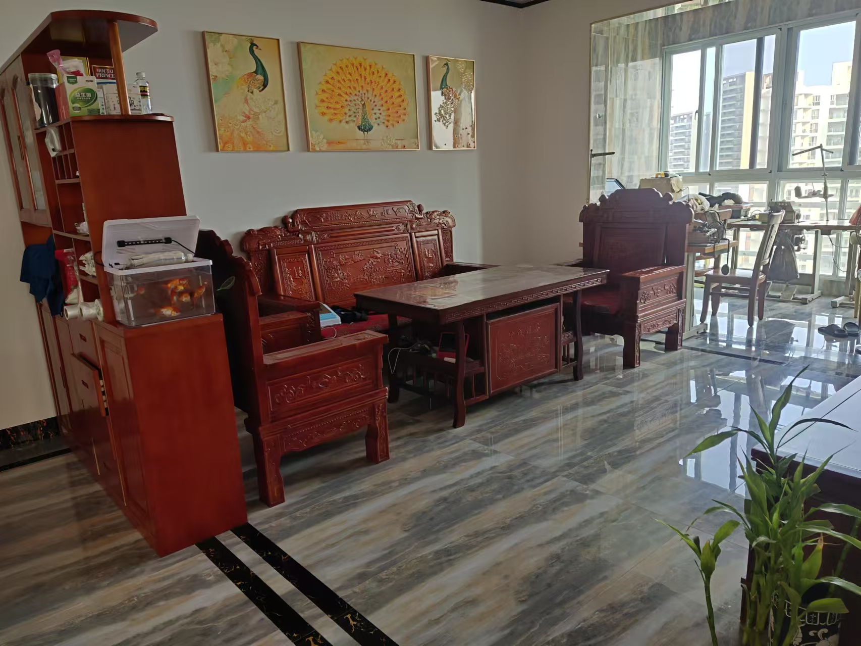 阳光西海岸三期南区(白云公寓(洋房区) 2室2厅2卫 145.0万 阳光西海岸三期南区(白云公寓(洋房区) 2室2厅2卫 145.0万客厅