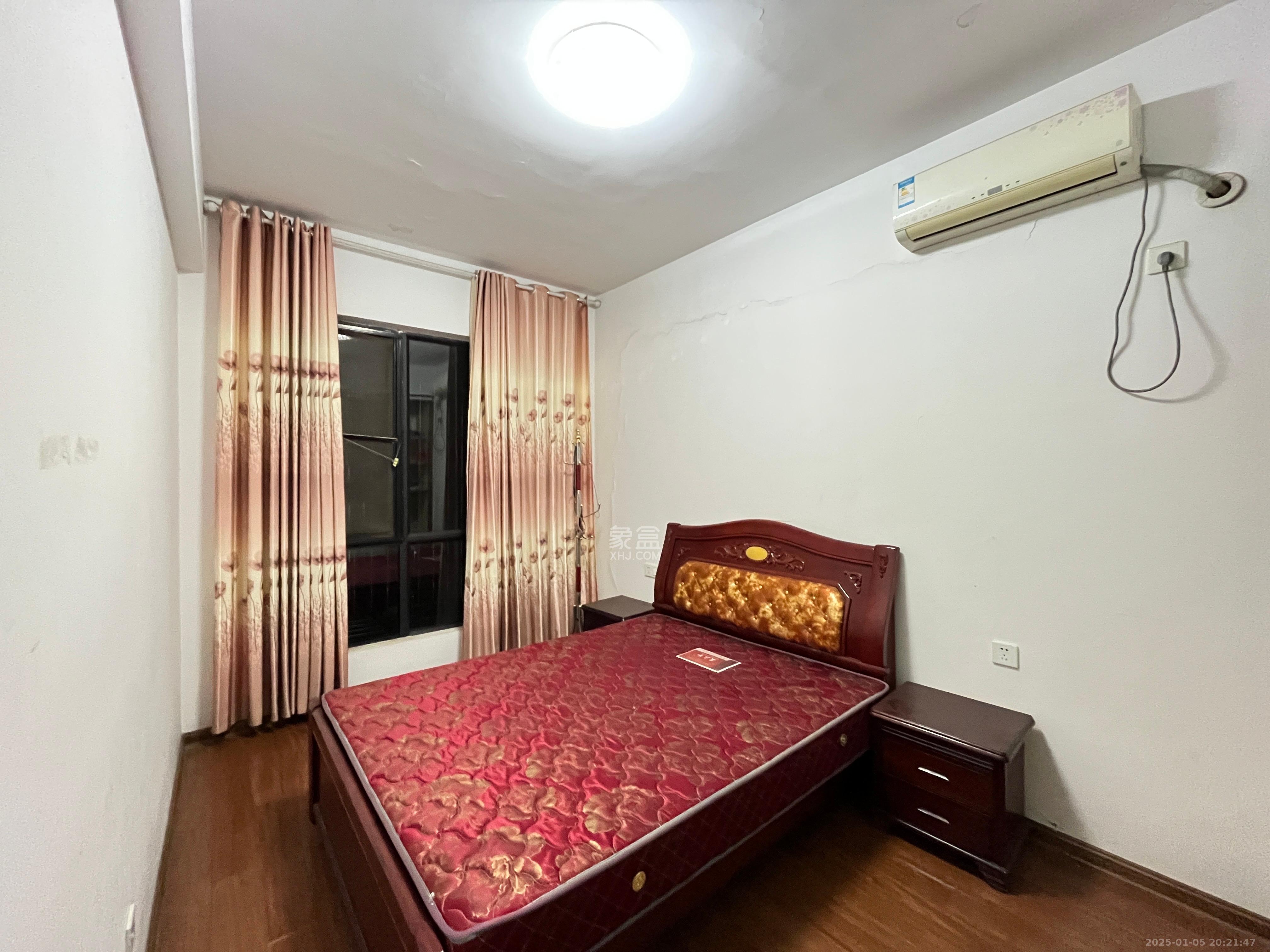 康斯丹郡（融程领秀佳园）  3室1厅1卫    2500.0元/月室内图