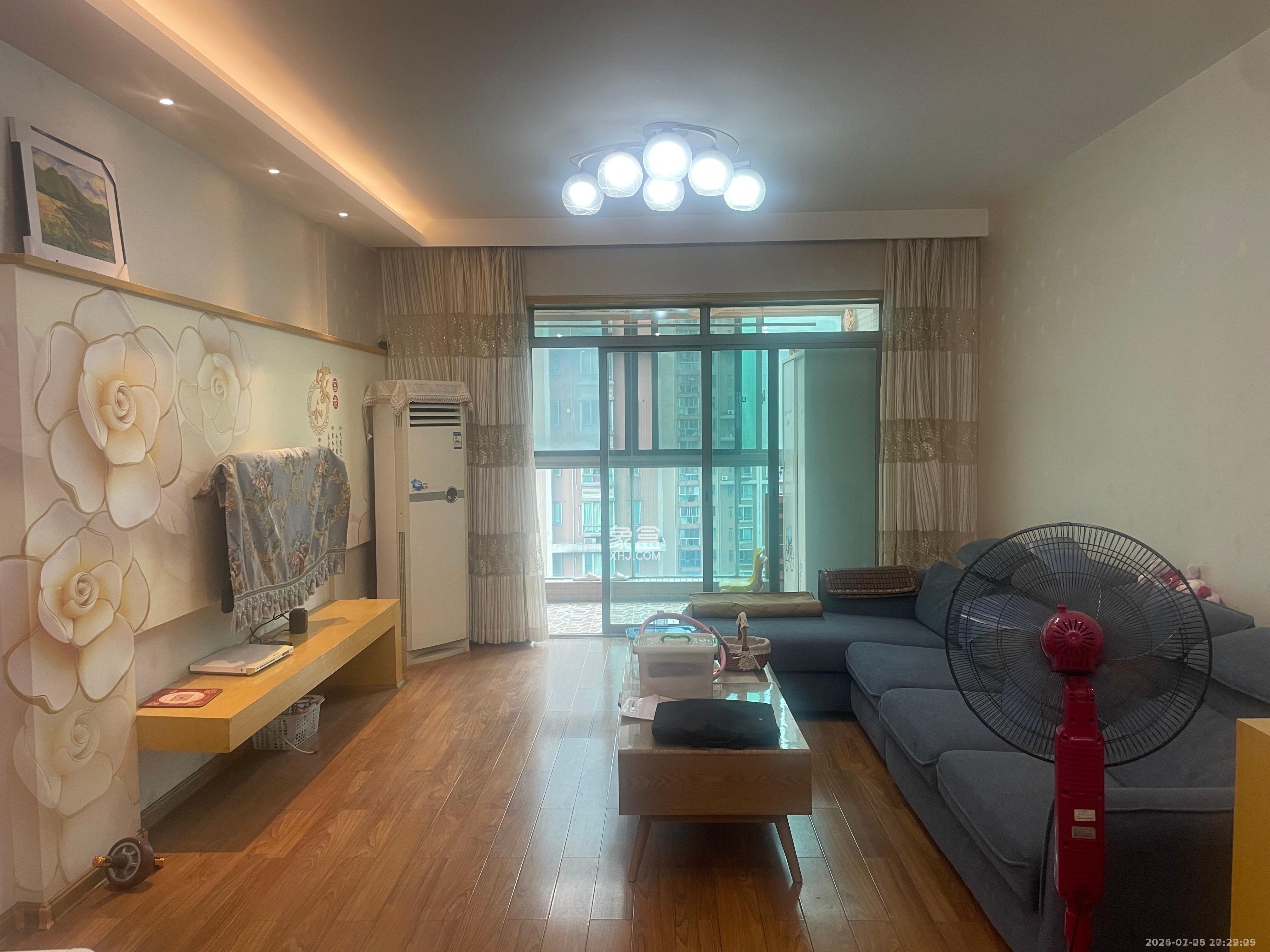 新城新世界一二三期 3室2厅2卫 2800.0元/月 新城新世界一二三期 3室2厅2卫 2800.0元/月室内图