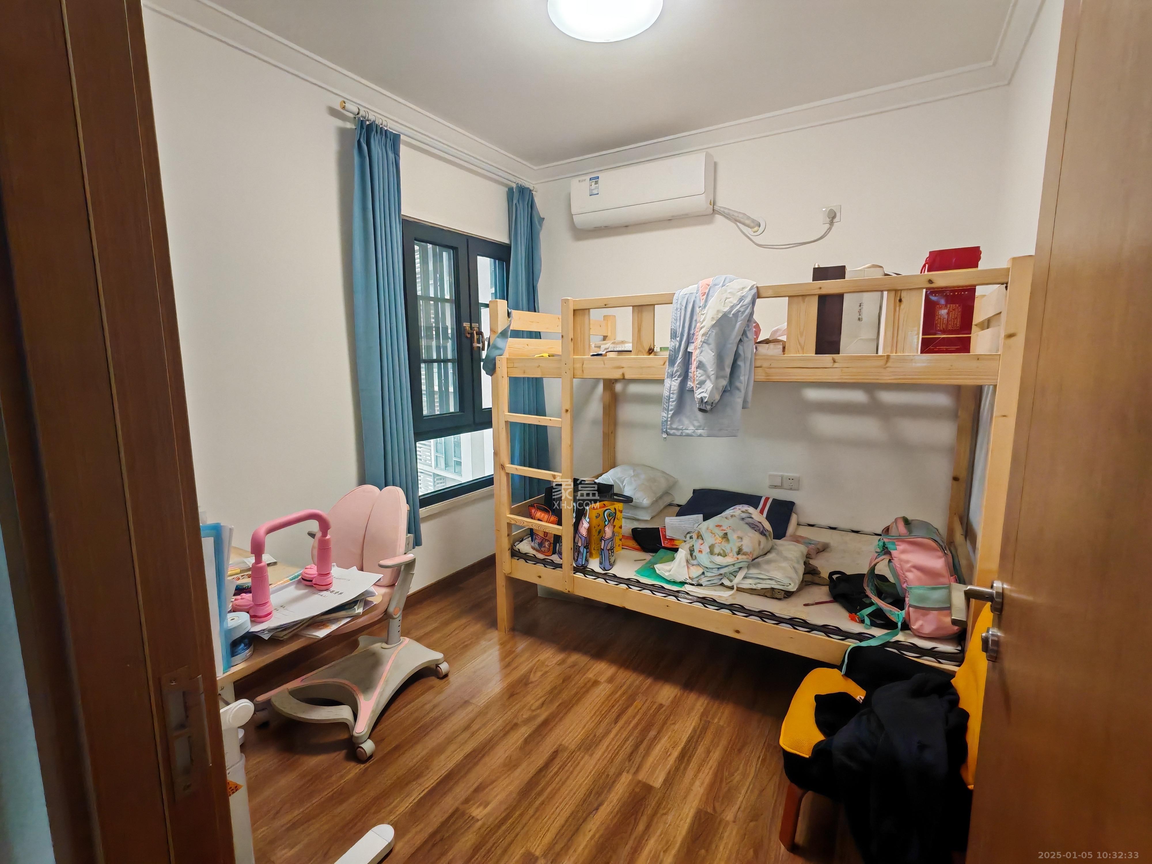 深业鹭栖府  3室2厅2卫   3500.00元/月室内图