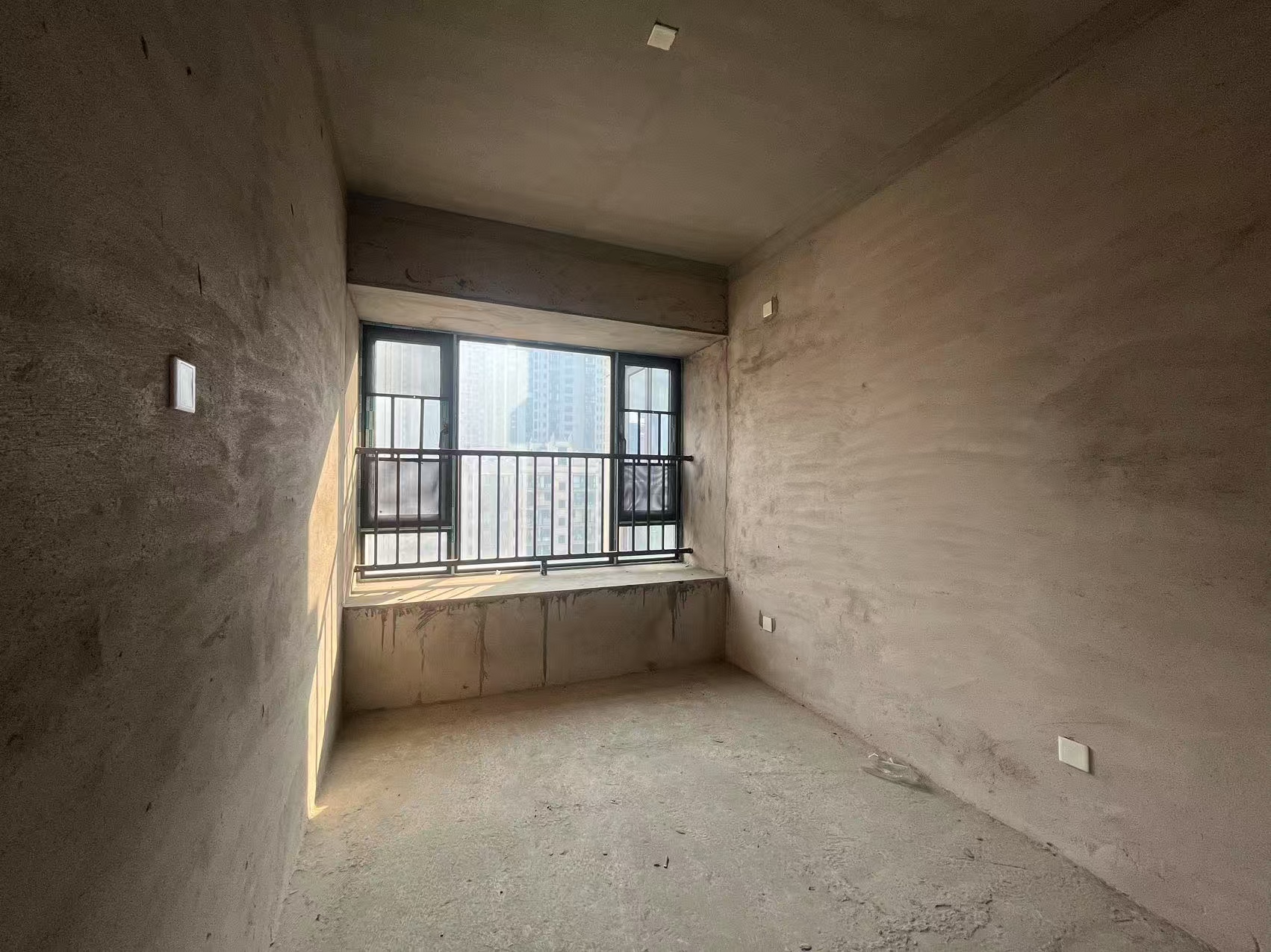 建发央著（悦发央著）  4室2厅2卫   95.00万室内图