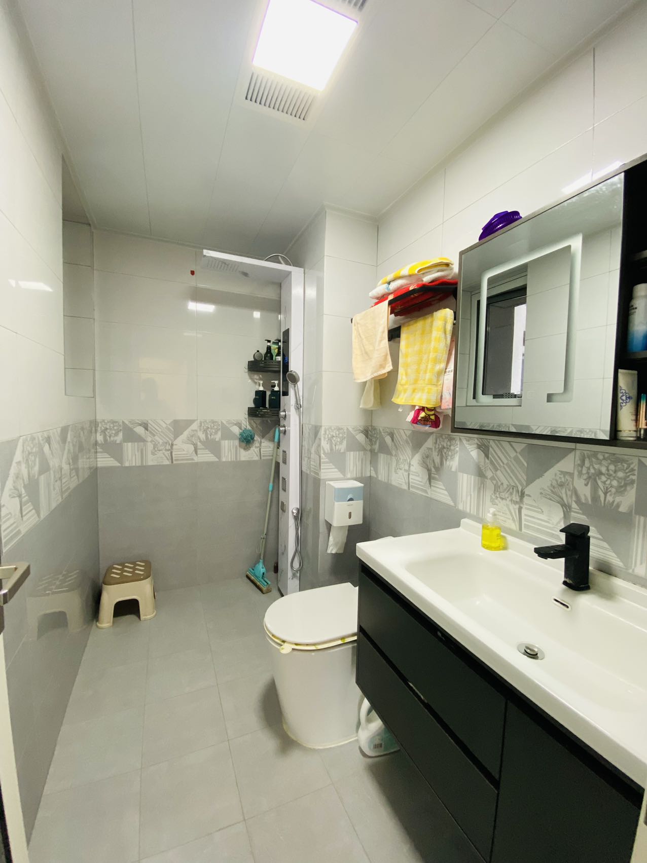 水晶城 2室2厅1卫 128.0万 水晶城 2室2厅1卫 128.0万室内图