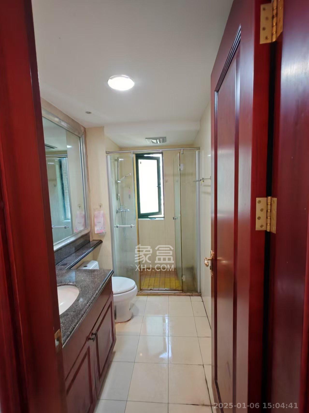 恒大翡翠华庭  3室2厅1卫    2200.0元/月室内图