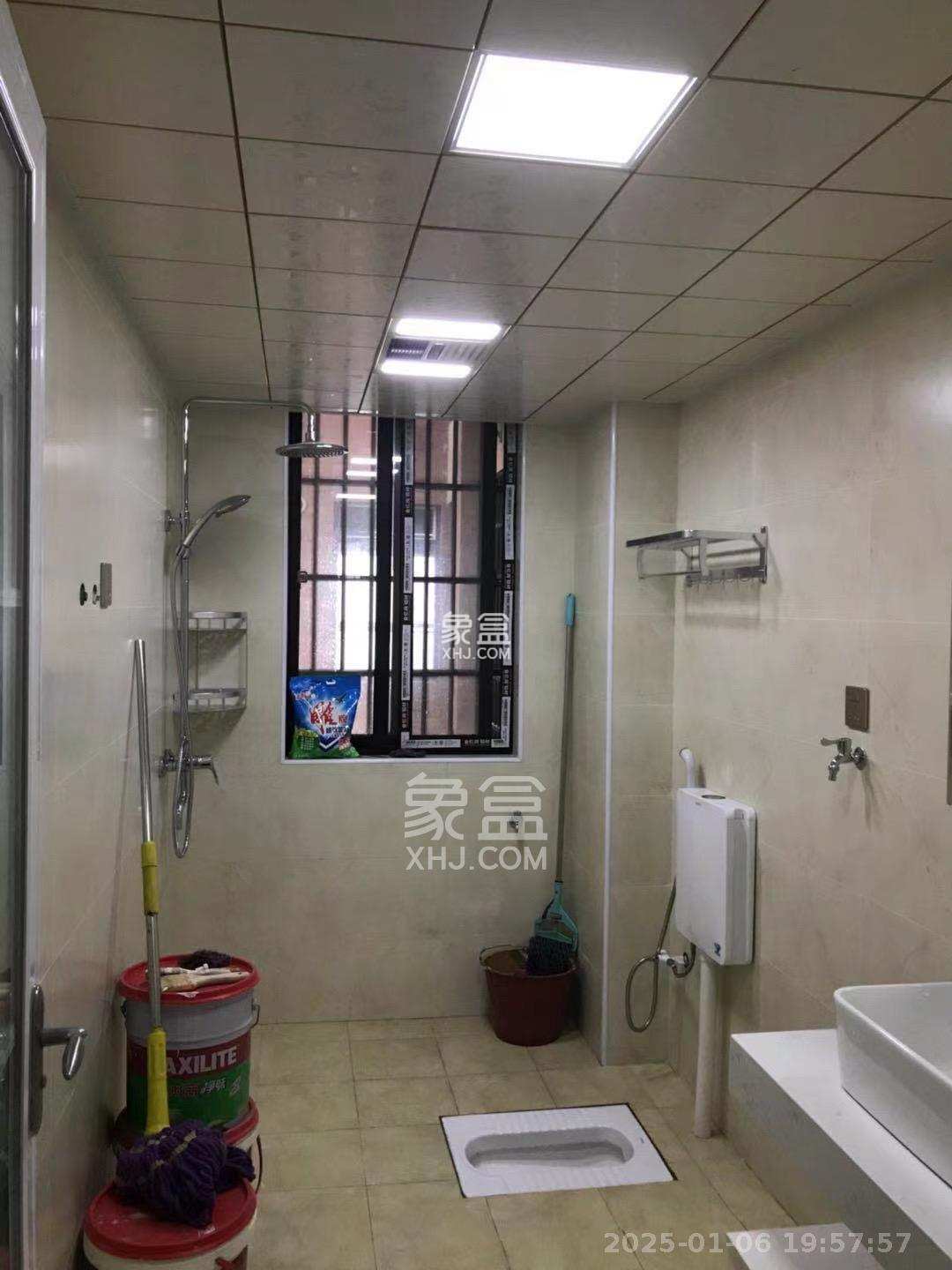 幸福郡音乐花园 3室2厅2卫 1800.0元/月 幸福郡音乐花园 3室2厅2卫 1800.0元/月室内图