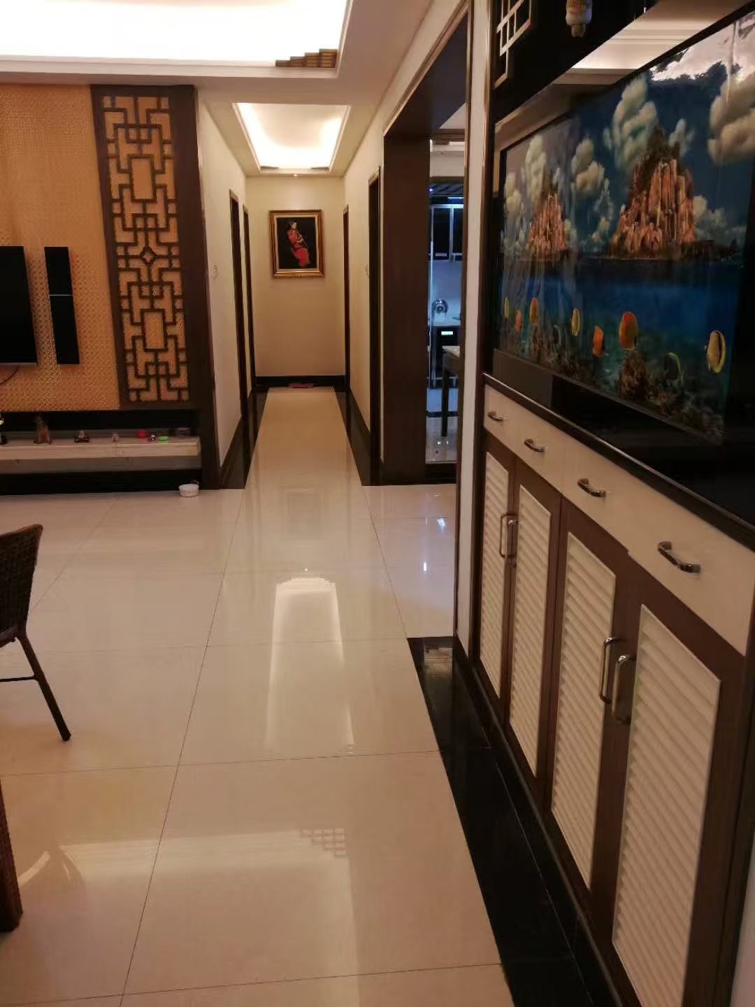 景瑞花园 3室2厅2卫 160.0万 景瑞花园 3室2厅2卫 160.0万客厅