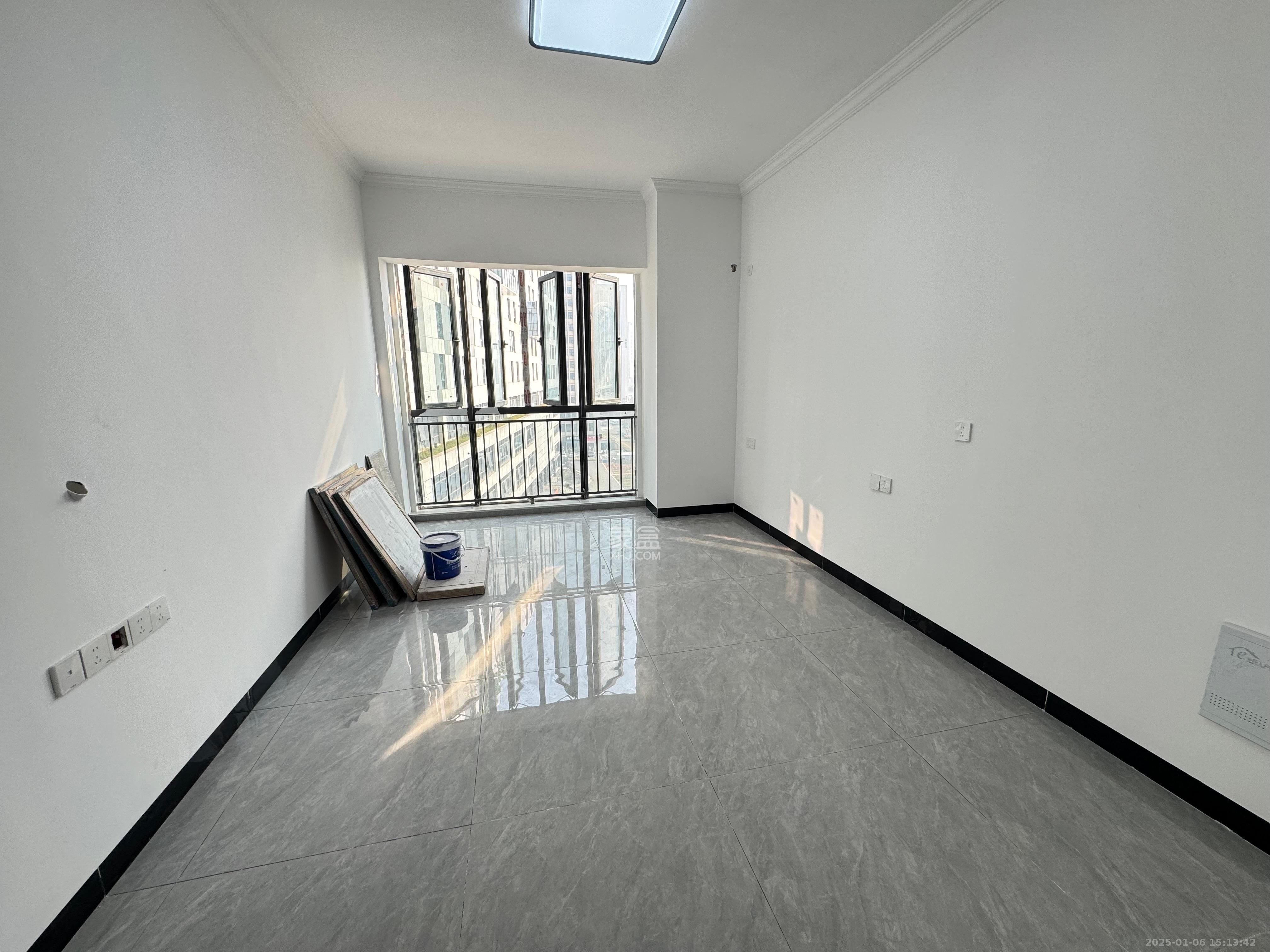 海伦堡爱ME城市 1室1厅1卫 1300.0元/月 海伦堡爱ME城市 1室1厅1卫 1300.0元/月室内图