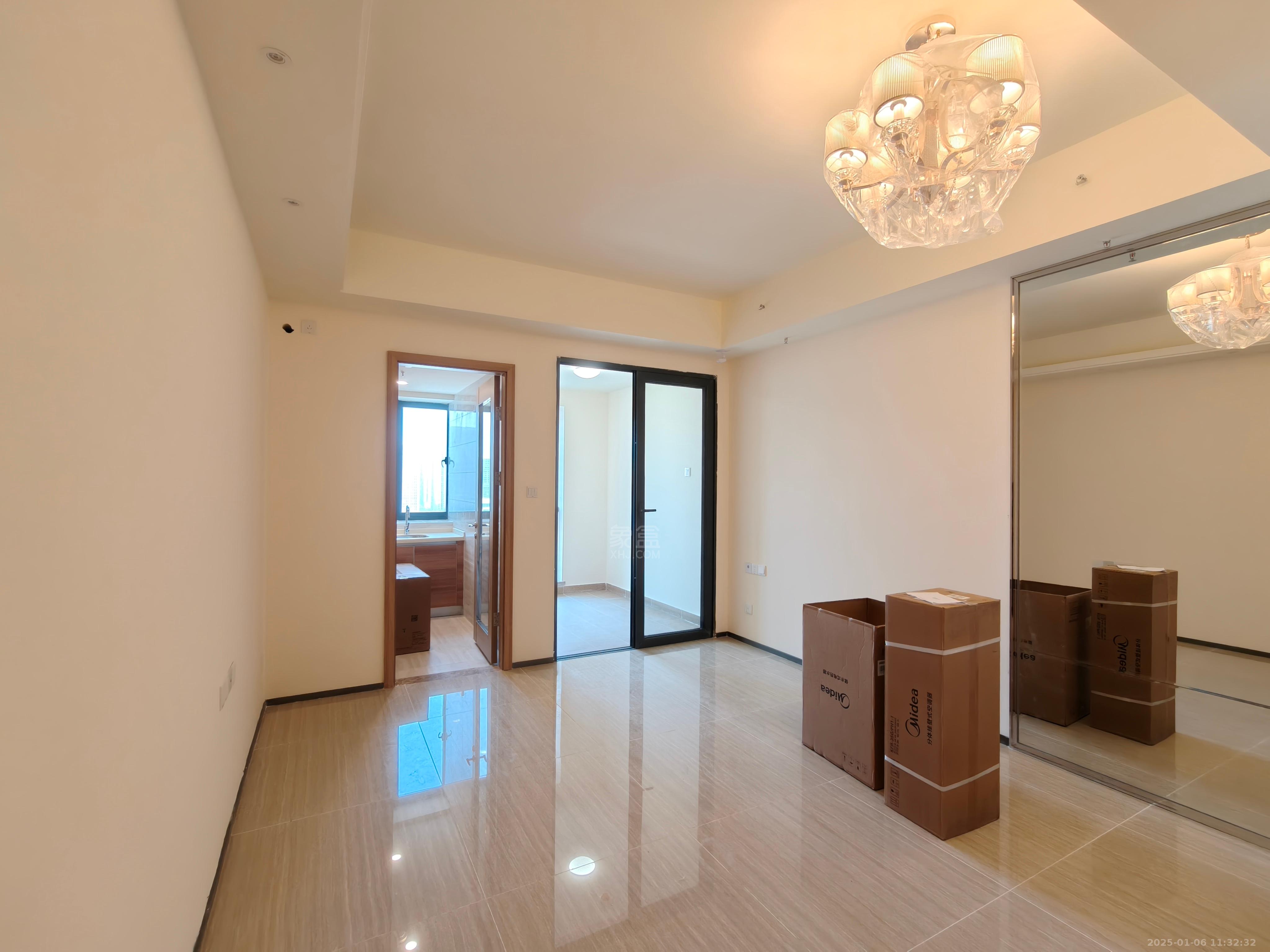 恒大华府 1室1厅1卫 1380.0元/月 恒大华府 1室1厅1卫 1380.0元/月室内图