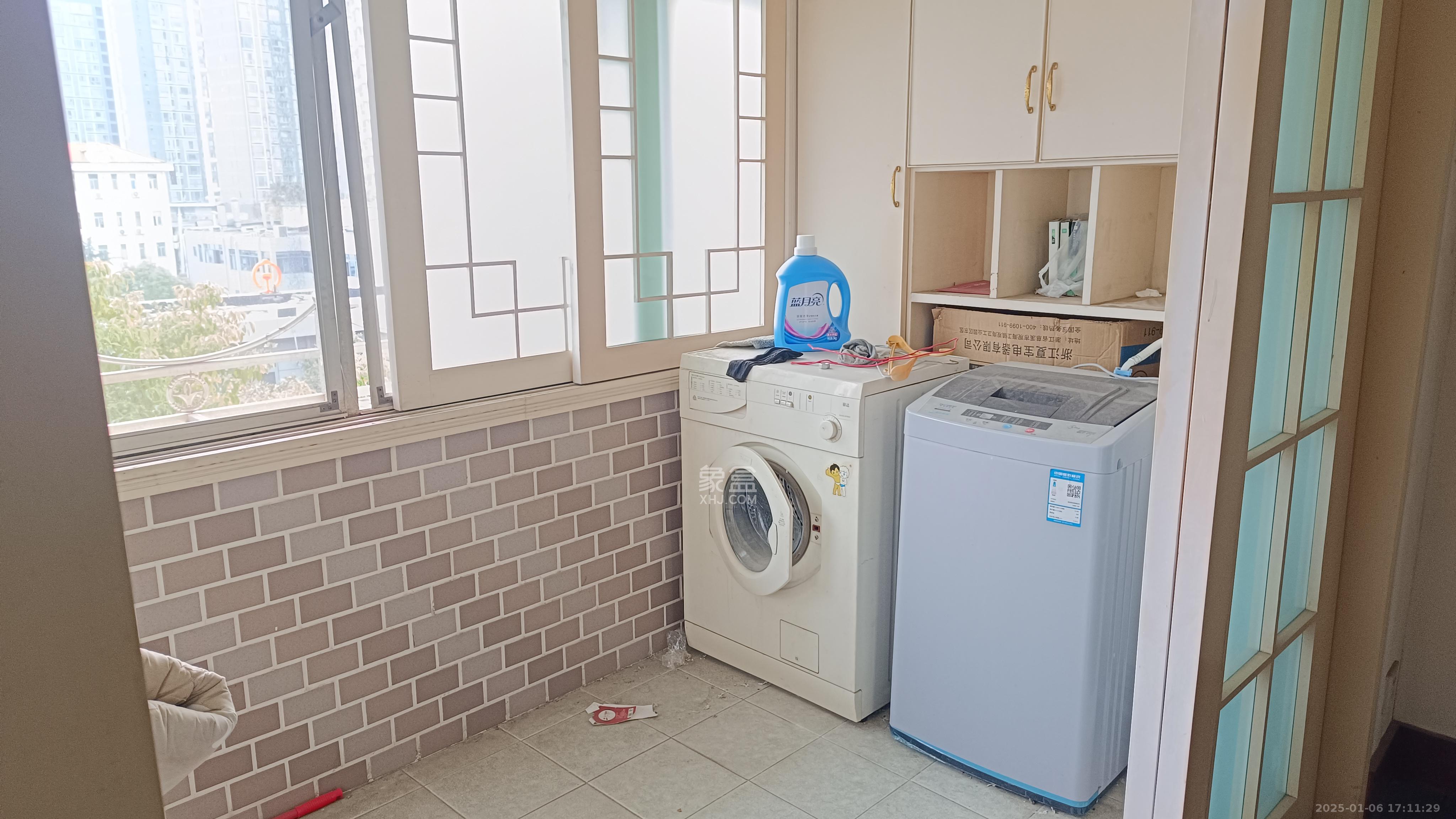 狮子山一片  4室2厅2卫    1700.0元/月 狮子山一片  4室2厅2卫    1700.0元/月室内图